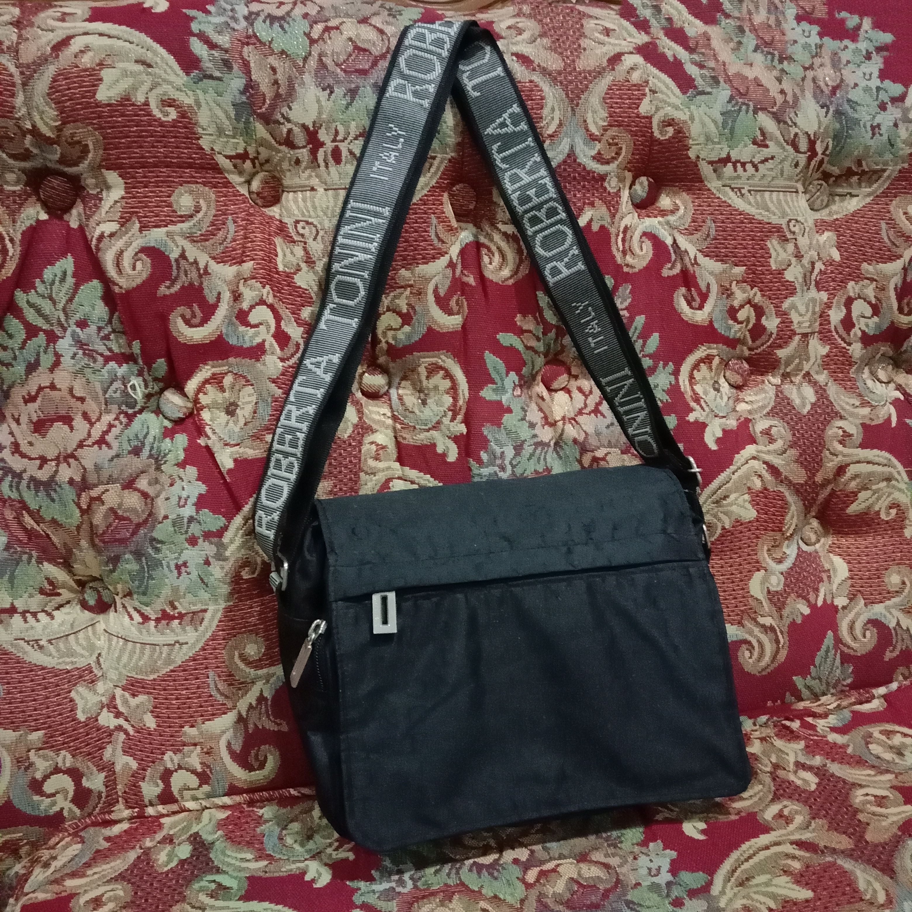 Vintage Vintage Roberta Tonini Italy Crossbody Bag Size ONE SIZE - 3 Thumbnail
