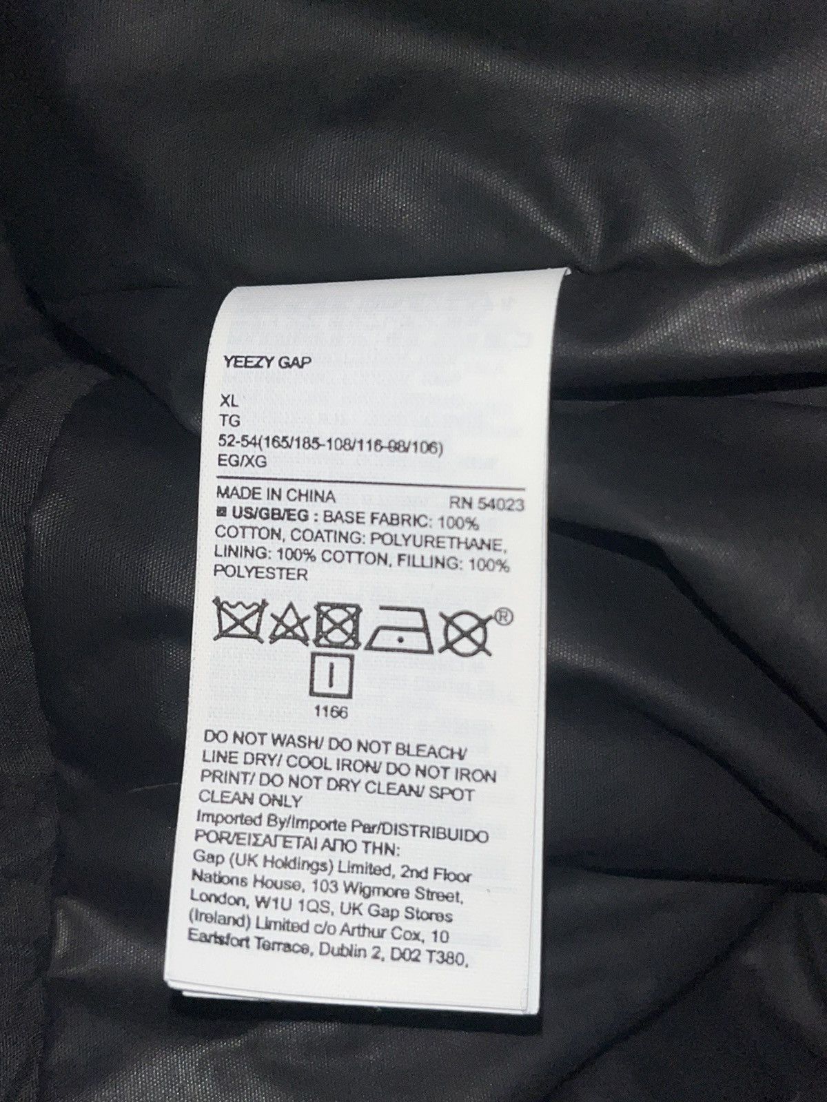 Gap × Yeezy Yeezy x GAP Round Jacket Black FW21 Size Extra Large Size US XL / EU 56 / 4 - 5 Thumbnail