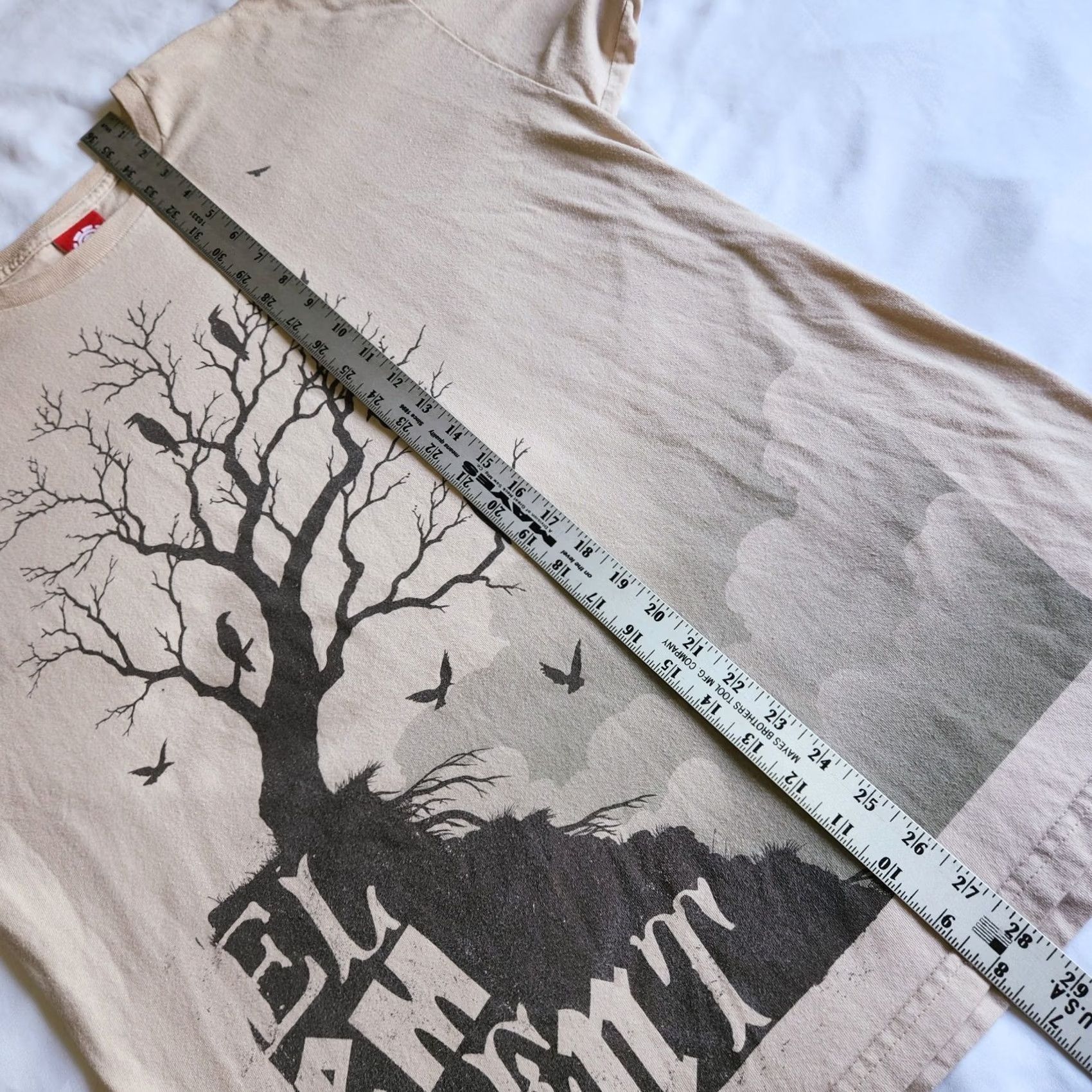 Element VINTAGE Element Skateboards Crew Neck Graphic T-Shirt Tee Y2K Grunge Beige XL Size US XL / EU 56 / 4 - 7 Thumbnail