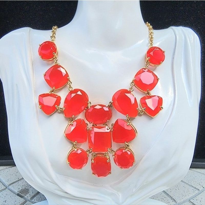 Kate Spade Kate Spade Vegas Jewels Facet Cluster Pink Bib Necklace Size ONE SIZE - 2 Thumbnail