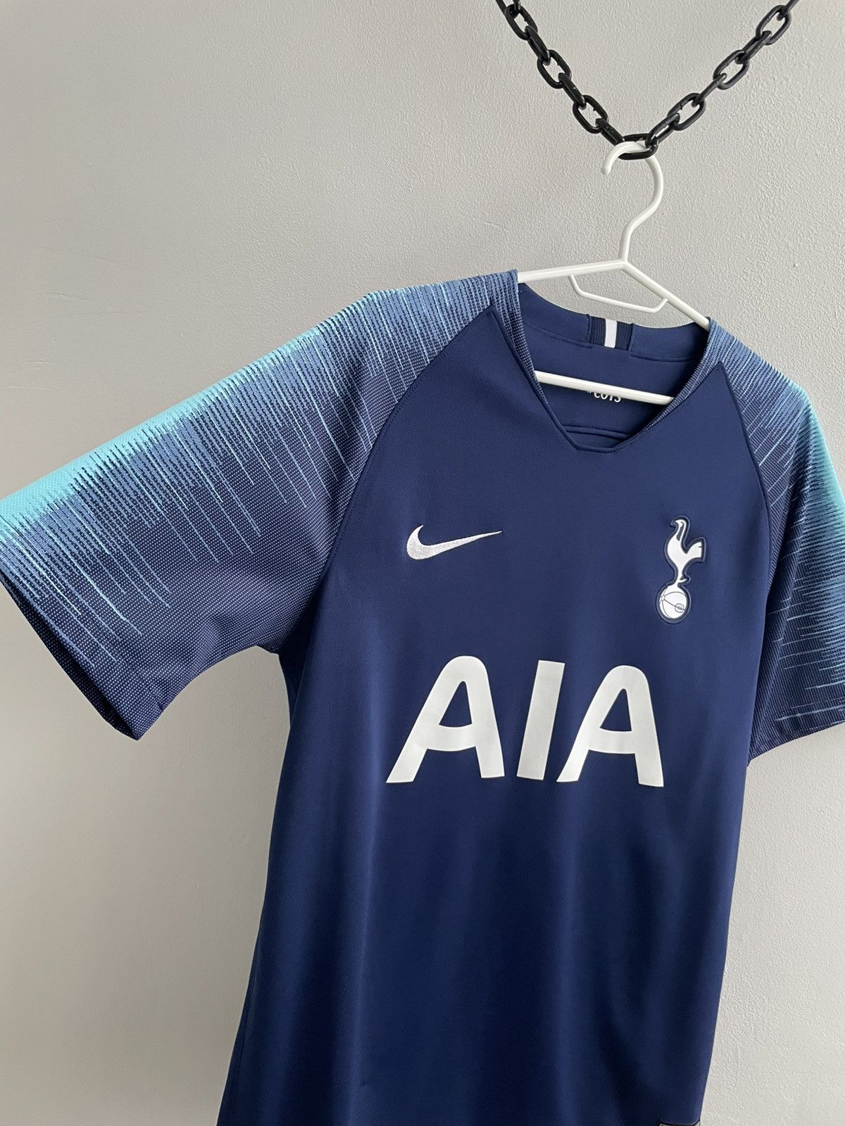 Nike Tottenham Hotspur 2018 2019 Football Shirt Soccer Jersey Size US M / EU 48-50 / 2 - 3 Thumbnail