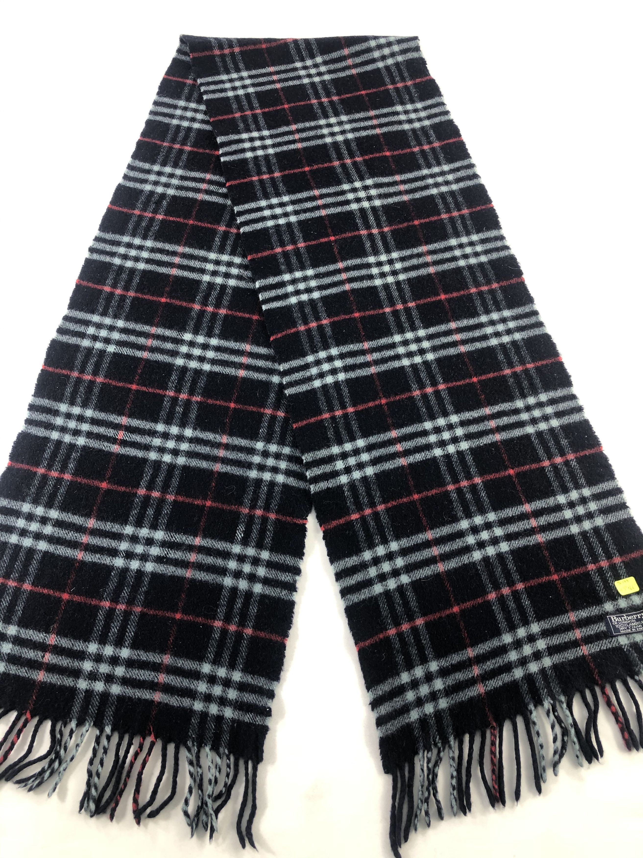 Burberry Burberry NovaCheck Scarf / Muffler / Neckwear Size ONE SIZE - 3 Thumbnail