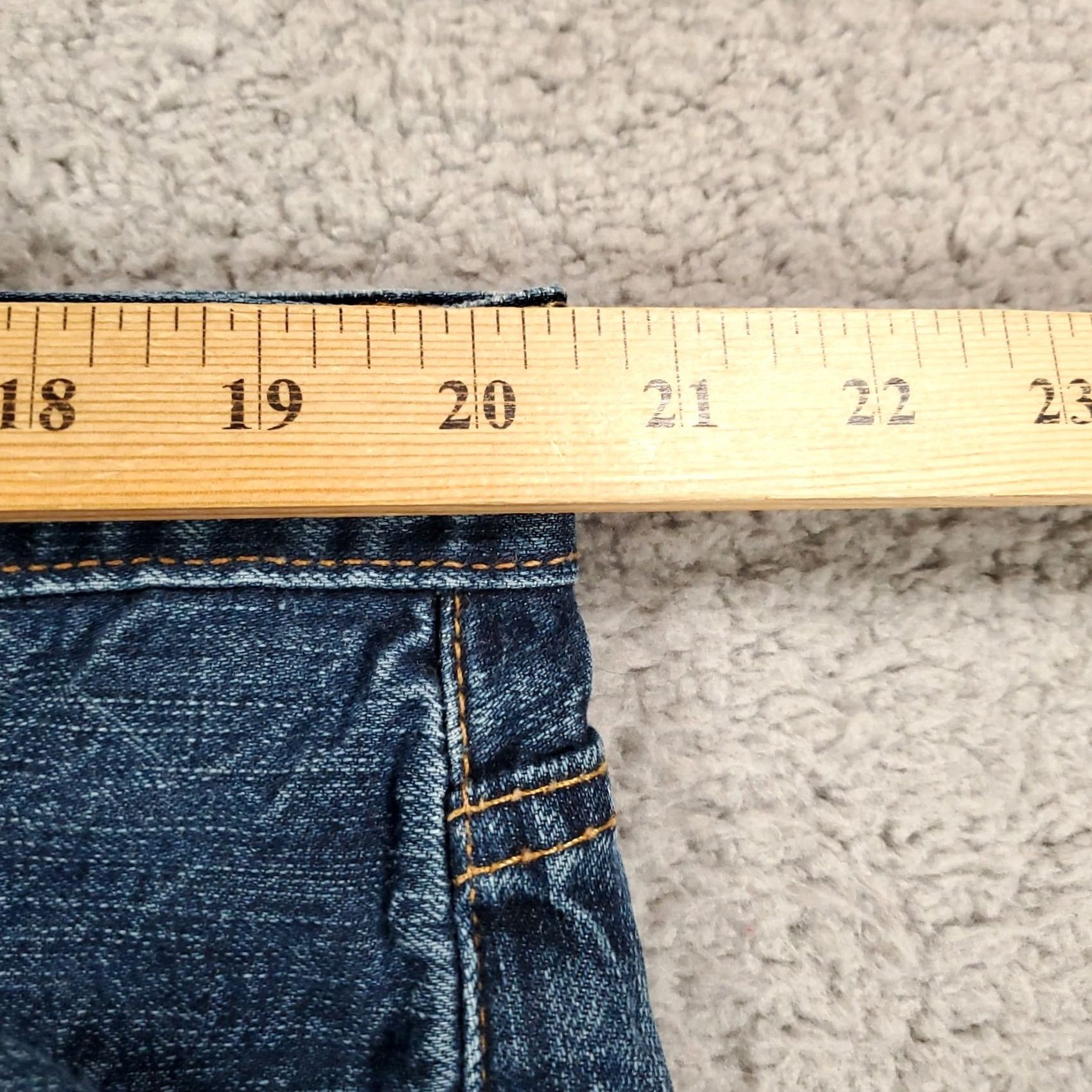 Lucky Brand Lucky Brand Jeans Mens 40x30 Blue Medium Wash 181 Relaxed Straight Denim Baggy Size US 40 / EU 56 - 2 Thumbnail