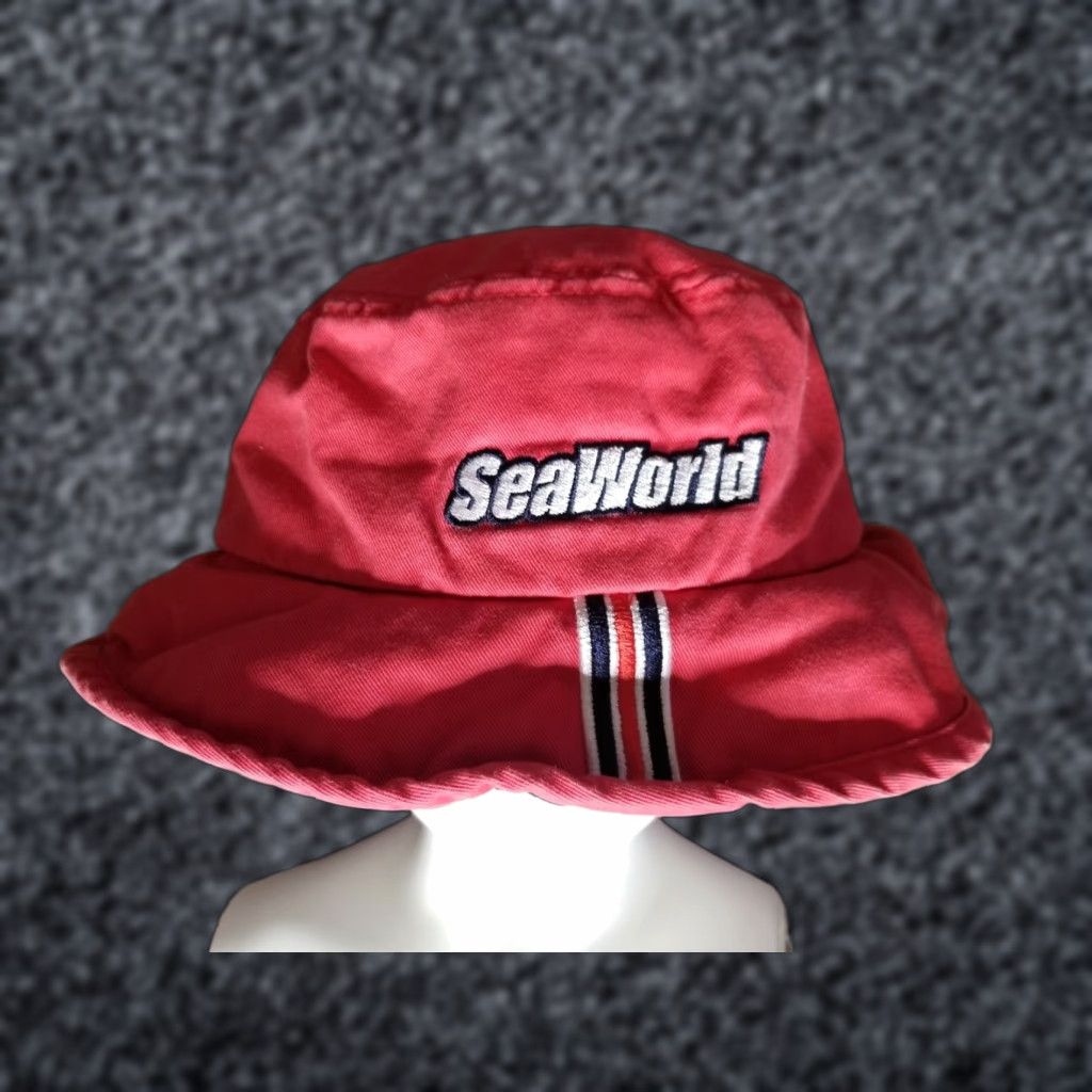Vintage VINTAGE SeaWorld Bucket Hat Unisex Adult One Size Embroidered Sun Cap Red Blue Logo Size ONE SIZE - 1 Thumbnail