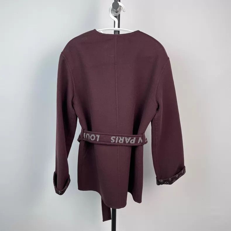 Louis Vuitton Louis Vuitton Burgundy mid-length coat with presbyopia pri Size XS / US 0-2 / IT 36-38 - 2 Thumbnail