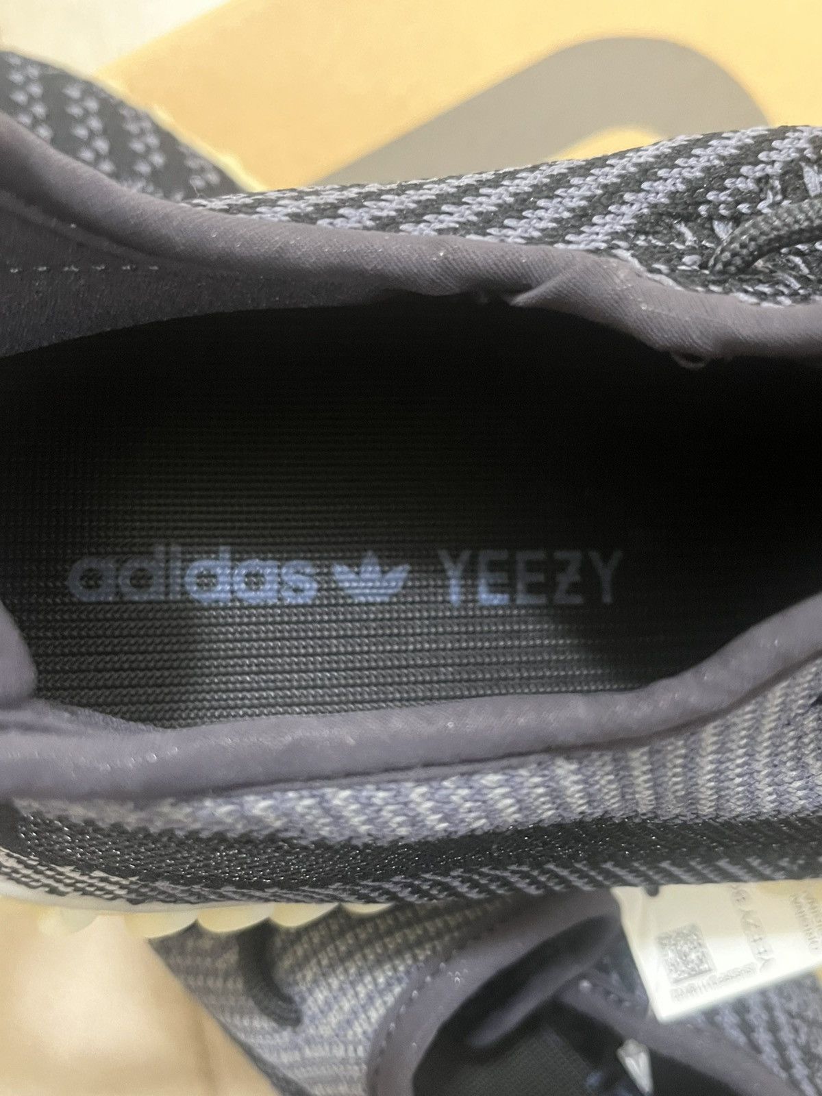 Adidas × Kanye West Adidas Yeezy Boost 350 V2 “Carbon” Sz 10.5us Size US 10.5 / EU 43-44 - 10 Thumbnail