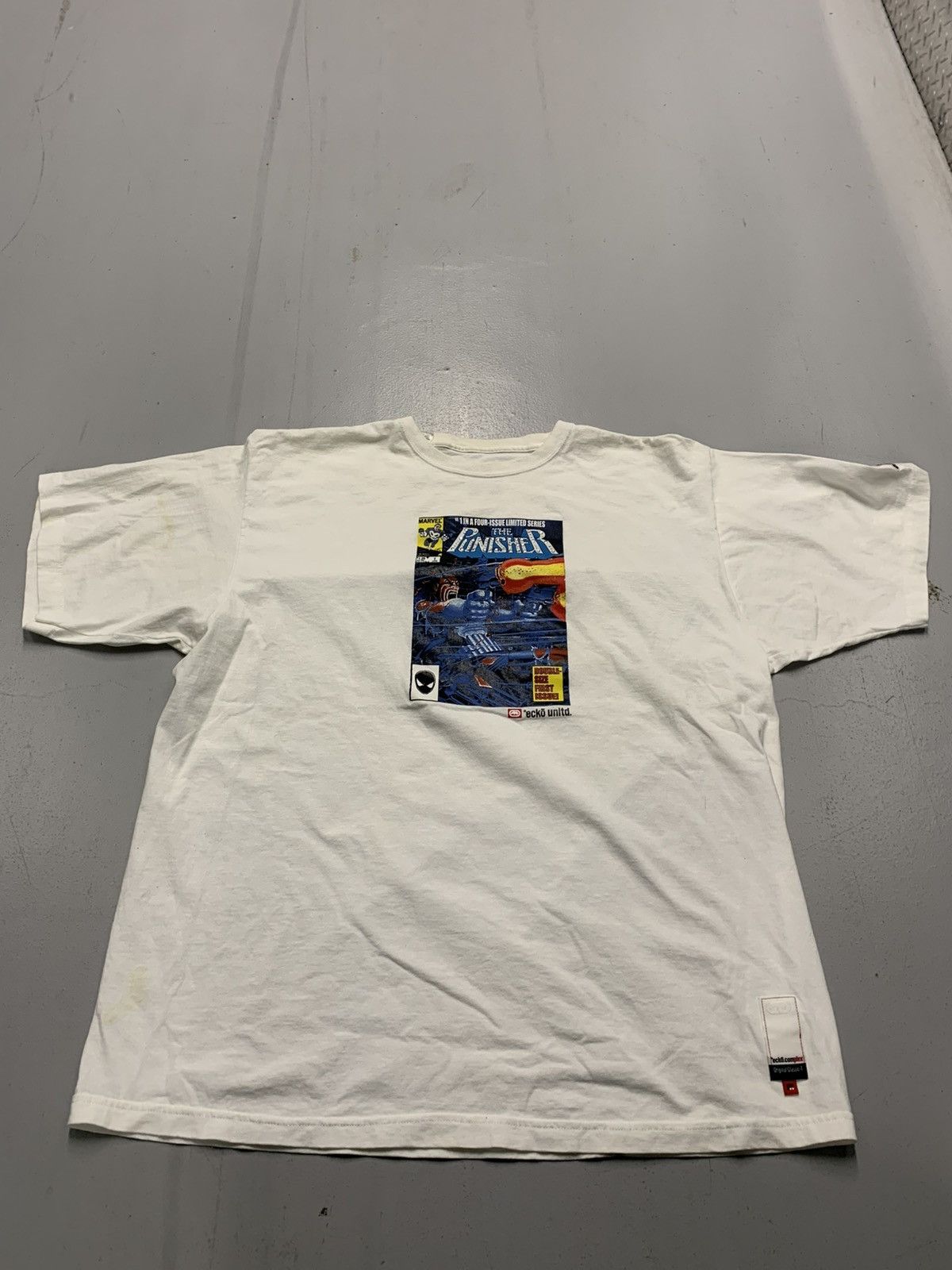 Ecko Unltd. Vintage Ecko Unltd Marvel The Punisher Comic T-Shirt Size US XXL / EU 58 / 5 - 1 Thumbnail