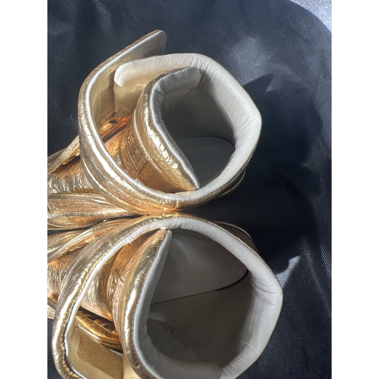 Maison Margiela Maison Margiela Metallic Gold Cracked Future High Size US 10 / EU 43 - 13 Thumbnail