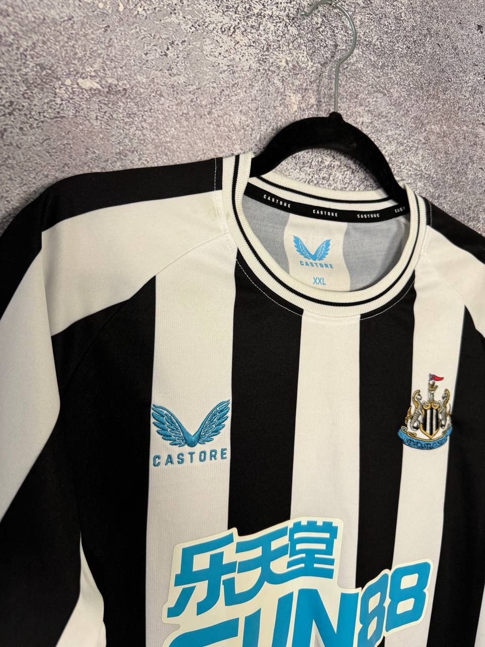 Castore × Vintage Newcastle United 2022/23 Castore Home Soccer Jersey Size US XXL / EU 58 / 5 - 7 Thumbnail