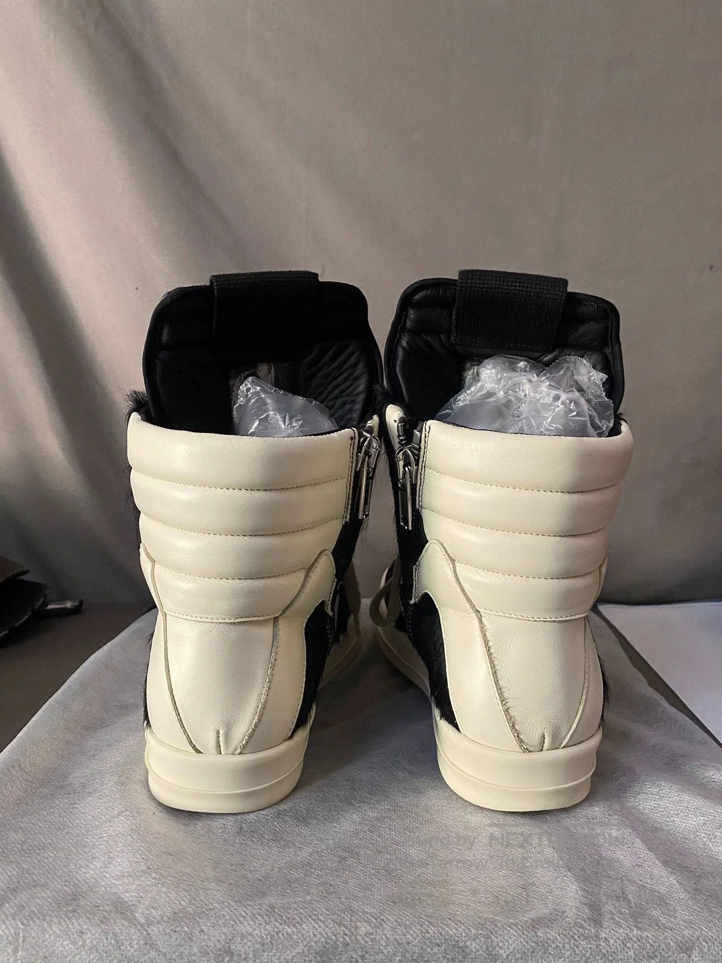 Rick Owens rick owens black fur triangle sneakers size 39. Size US 6 / EU 39 - 4 Thumbnail