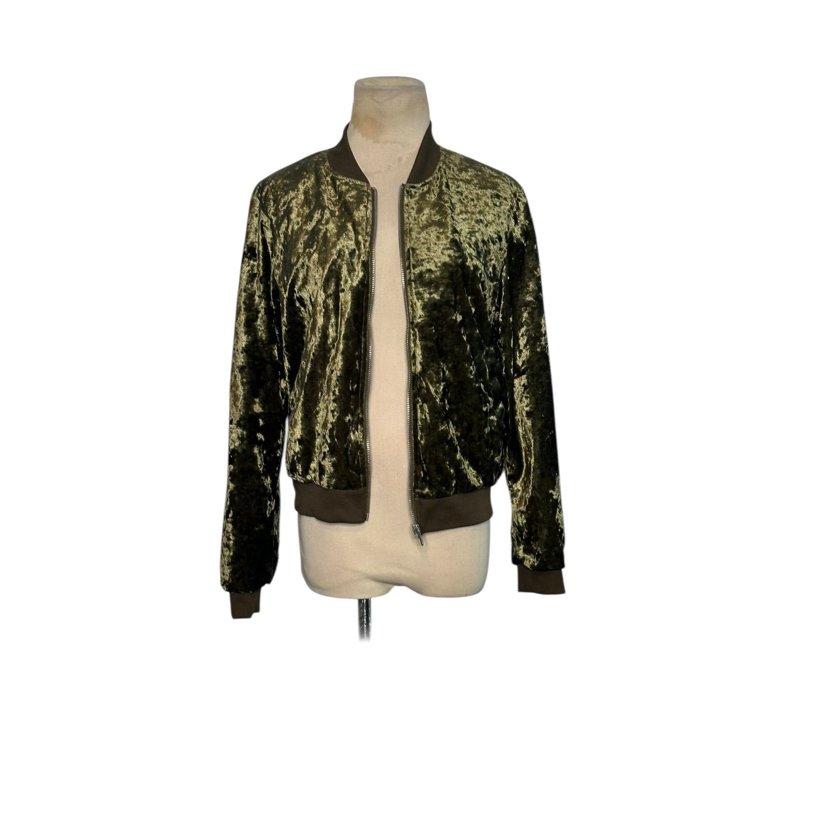Forever 21 Forever 21 green velvet full zipper jacket size Small Size S / US 4 / IT 40 - 7 Thumbnail