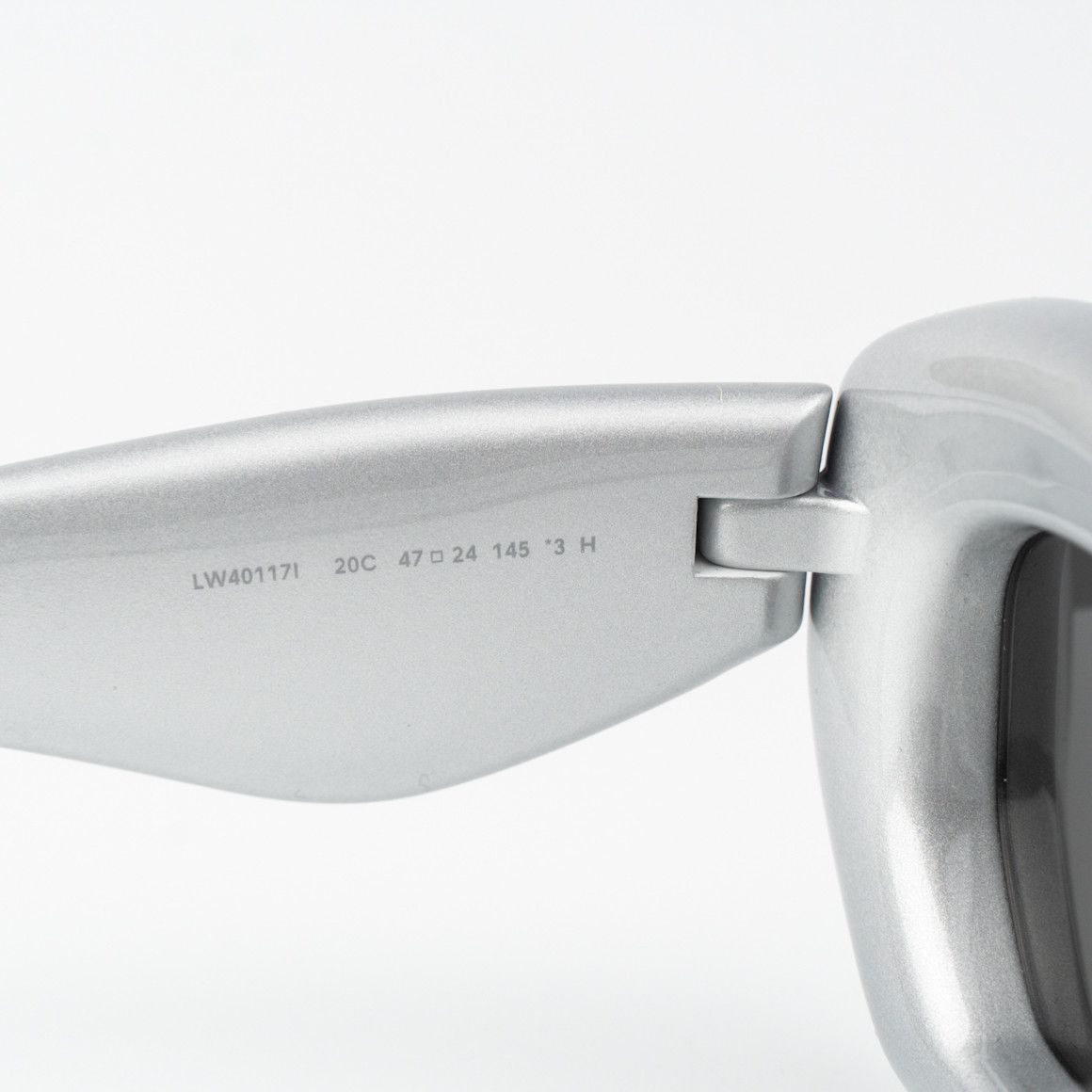Loewe Loewe Women Sunglasses LW40117I 20C Silver Grey Mirror NEW Size ONE SIZE - 5 Thumbnail