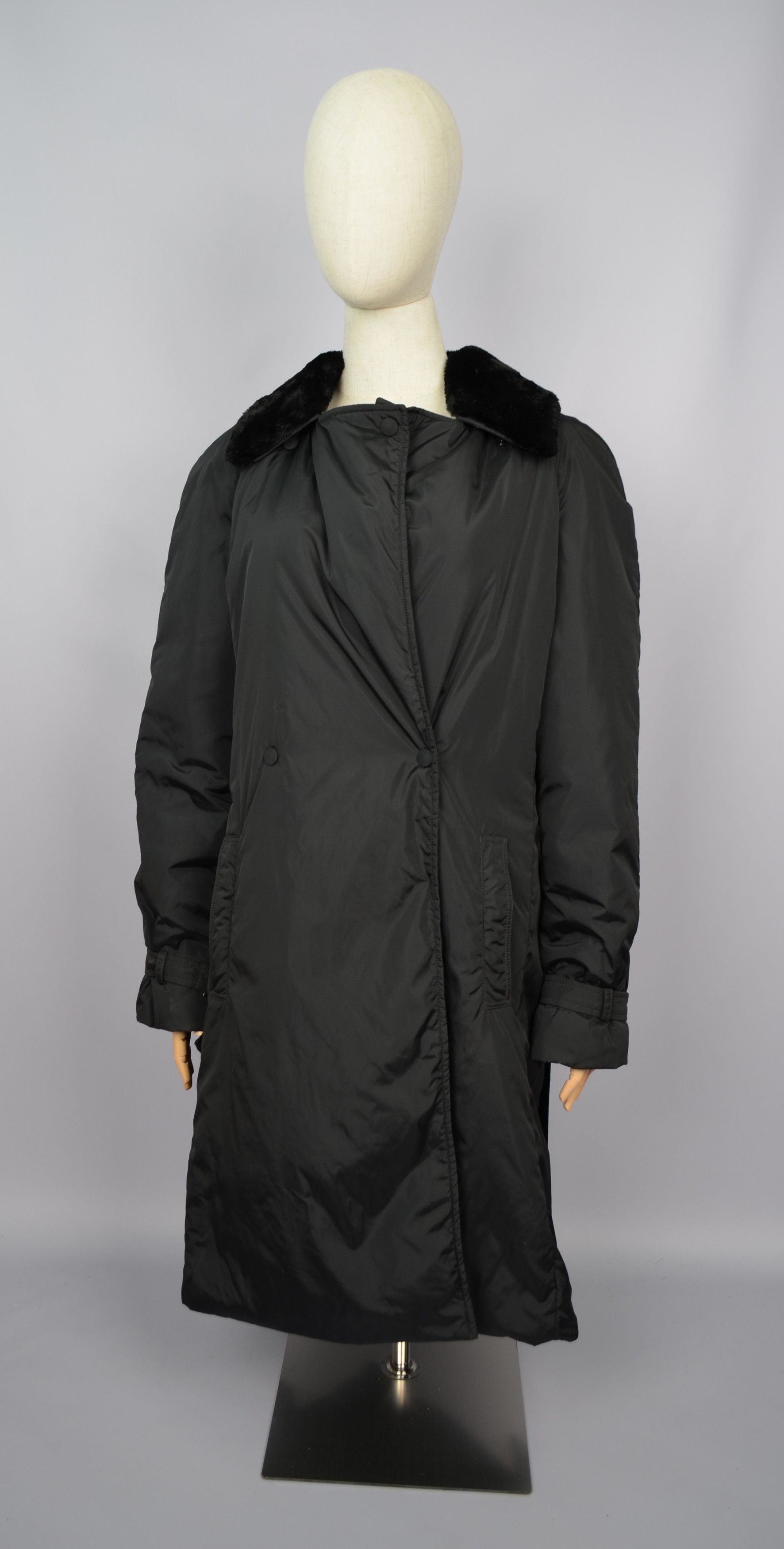 Designer × Max Mara Max Mara 'S Belted Teflon Jacket Coat Long Nutria Fur Size L Size L / US 10 / IT 46 - 2 Thumbnail