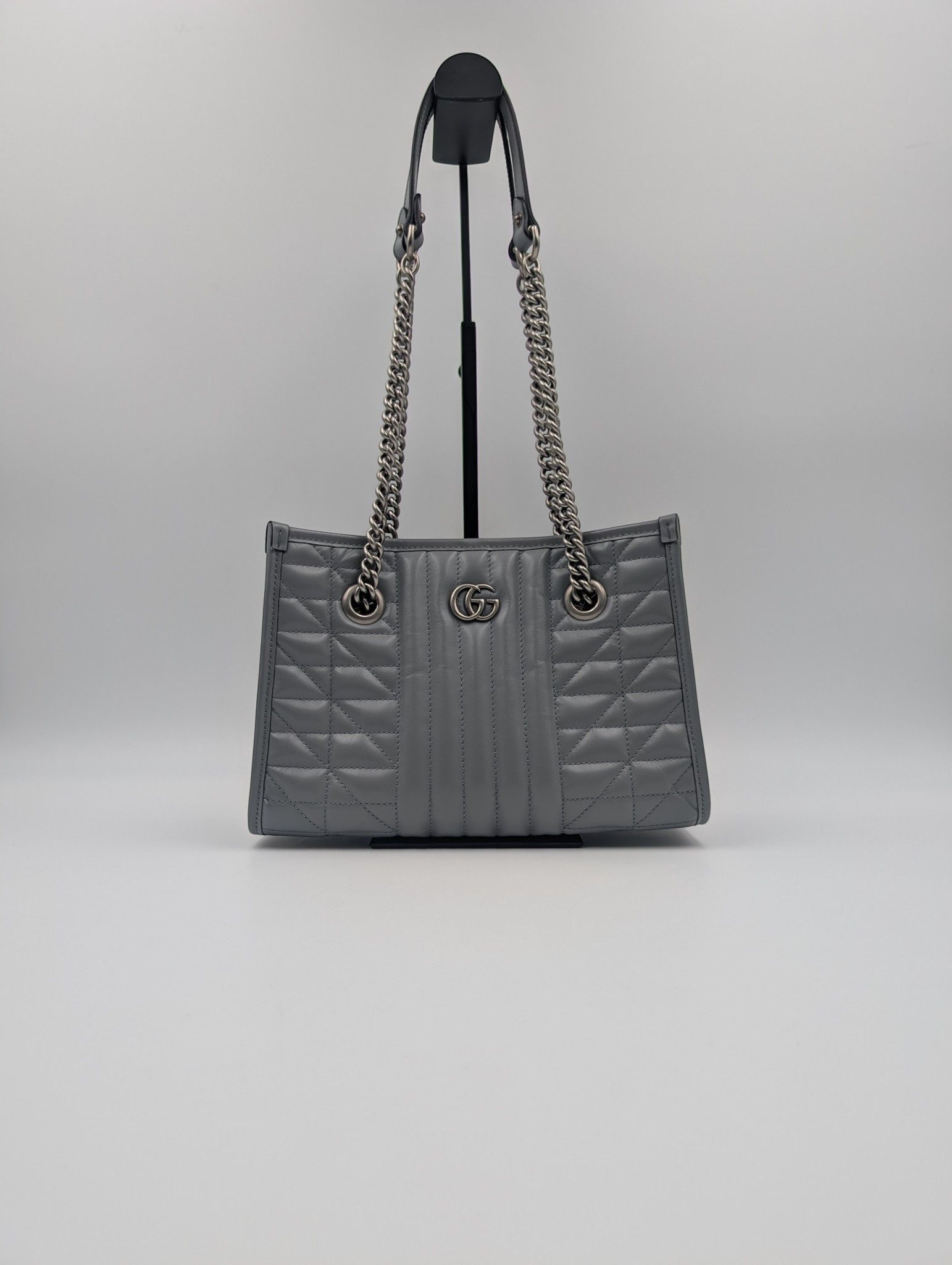 Gucci Grey GG Marmont Silver Medium Chain Shoulder Bag Size ONE SIZE - 1 Thumbnail