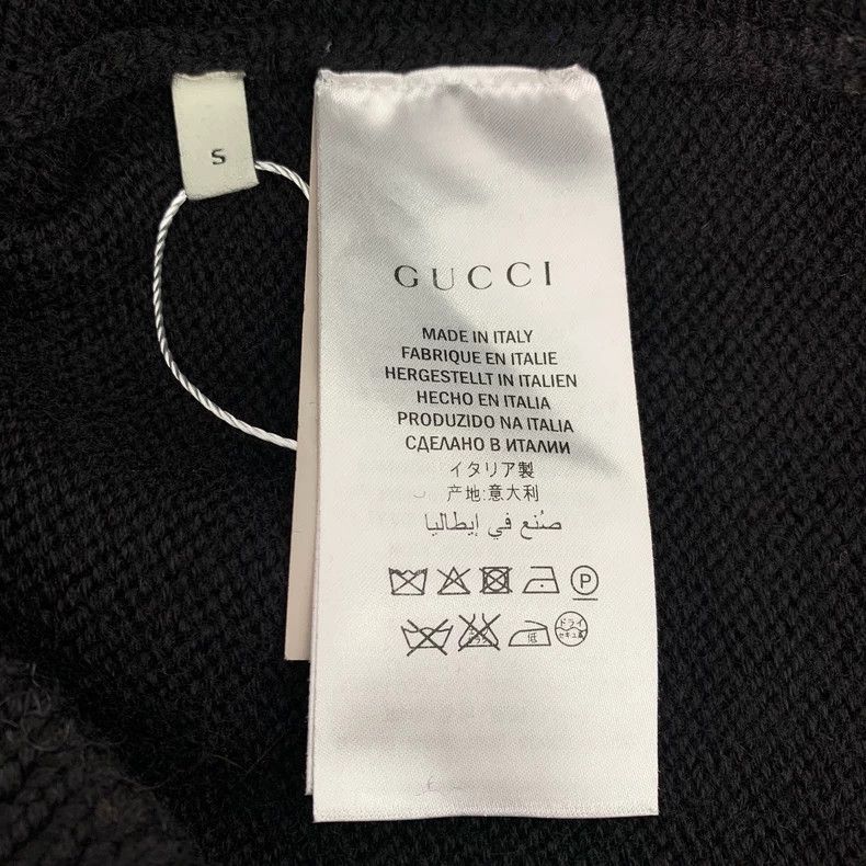 Gucci Gucci Black bee embroidery V-neck wool knitted sweater 2502 Size US S / EU 44-46 / 1 - 6 Thumbnail
