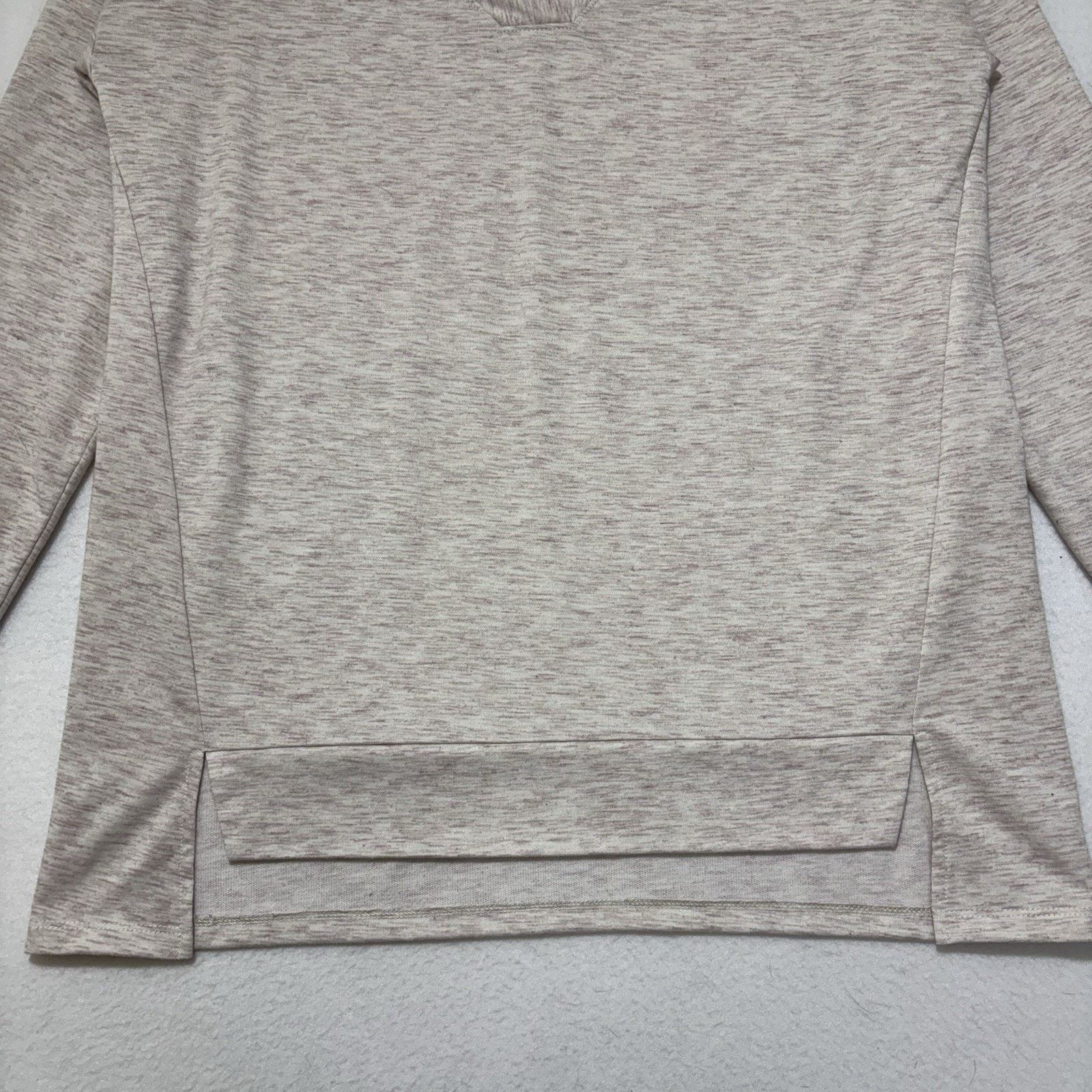 Other St. John's Bay Active Medium V-Neck Sweatshirt Beige Stretch Size M / US 6-8 / IT 42-44 - 4 Thumbnail