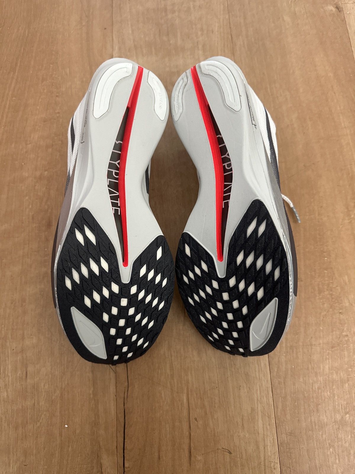 Nike ZOOMX STREAKFLY 2 white obsidian mist Size US 10.5 / EU 43-44 - 3 Thumbnail