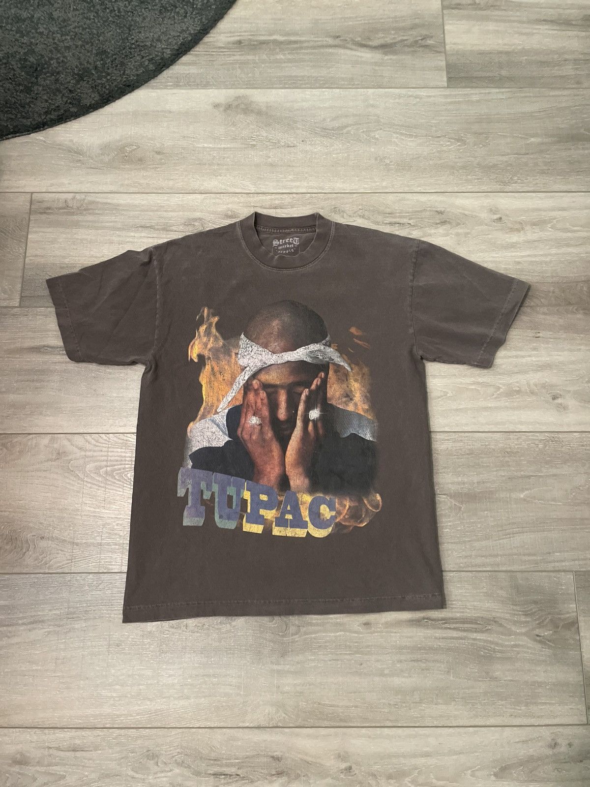 Vintage Vintage Tupac Tee Size US S / EU 44-46 / 1 - 1 Thumbnail