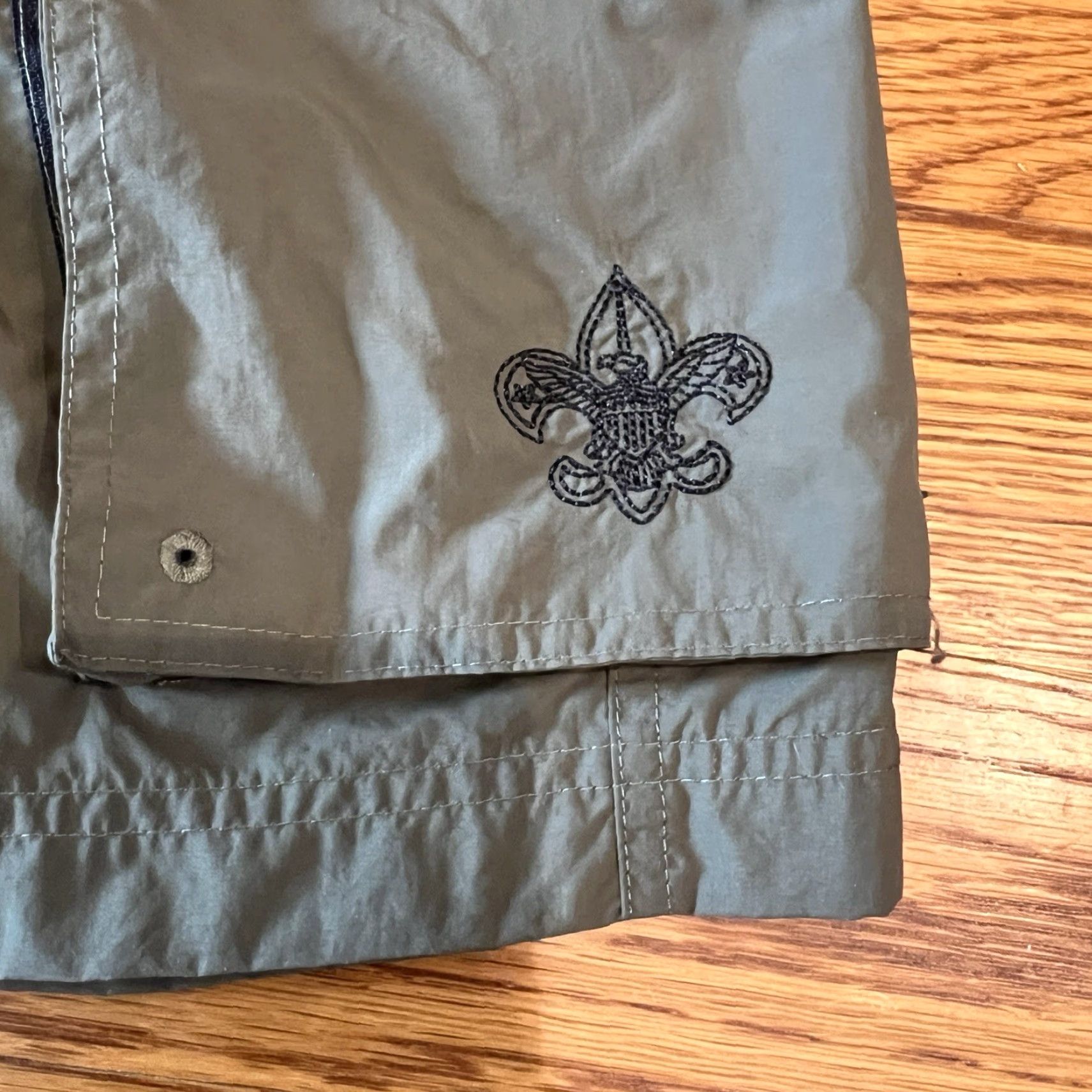 Vintage Boy Scouts of America Men's Small Green Centennial Nylon Uniform Shorts Size US 29 - 3 Thumbnail