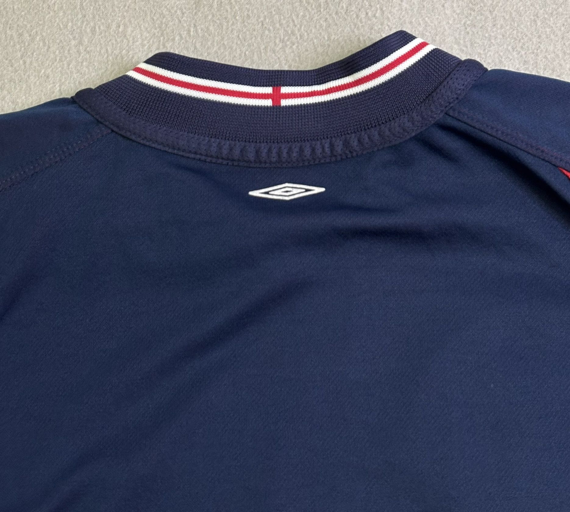 Umbro England 2002 Umbro Football Jersey Size S Size US S / EU 44-46 / 1 - 15 Thumbnail