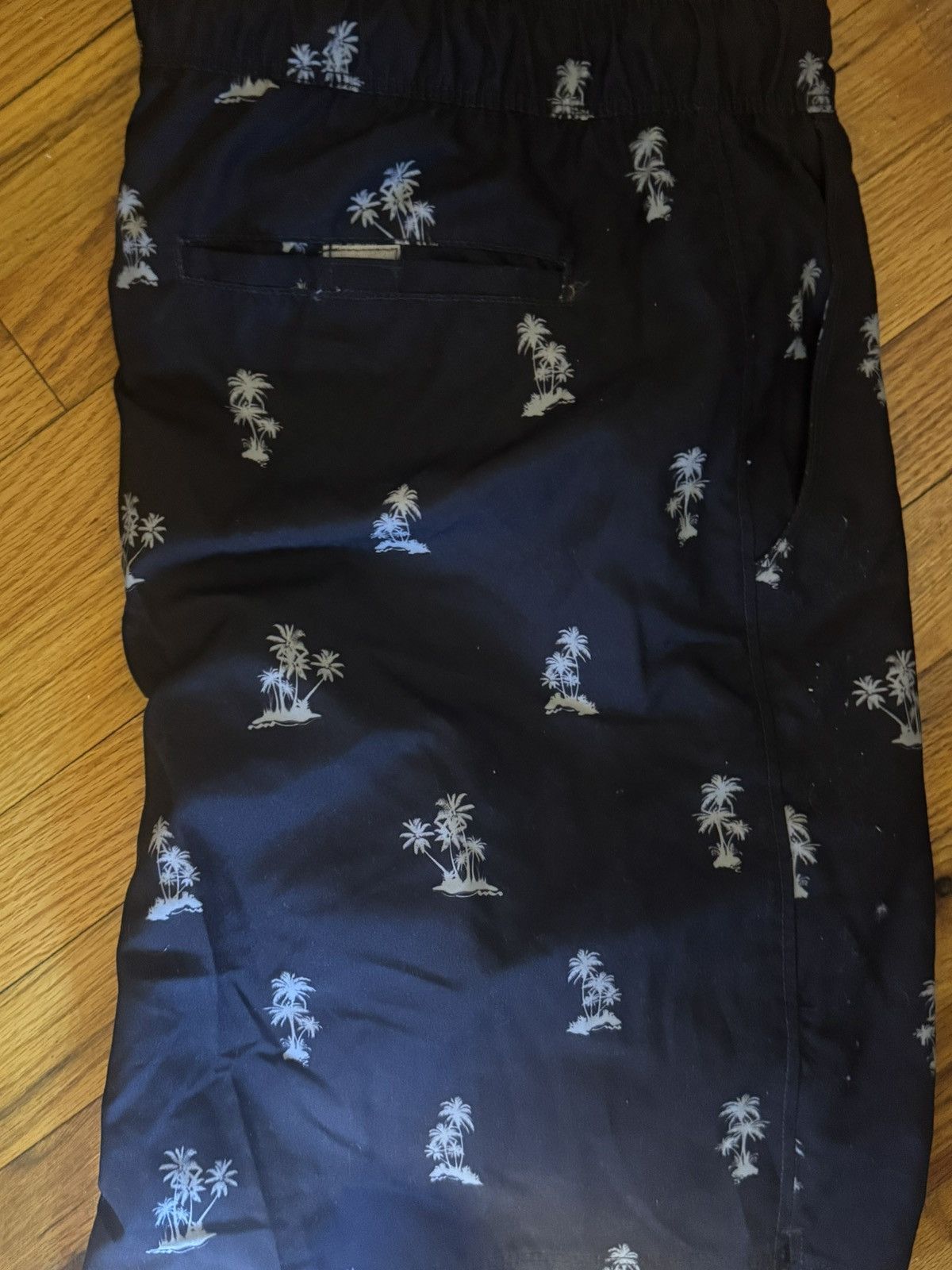 U.S. Polo Assn. U.S. Apparel Men’s 3XL Black Palm Tree Print Swim Trunks Size US 44 / EU 60 - 2 Thumbnail