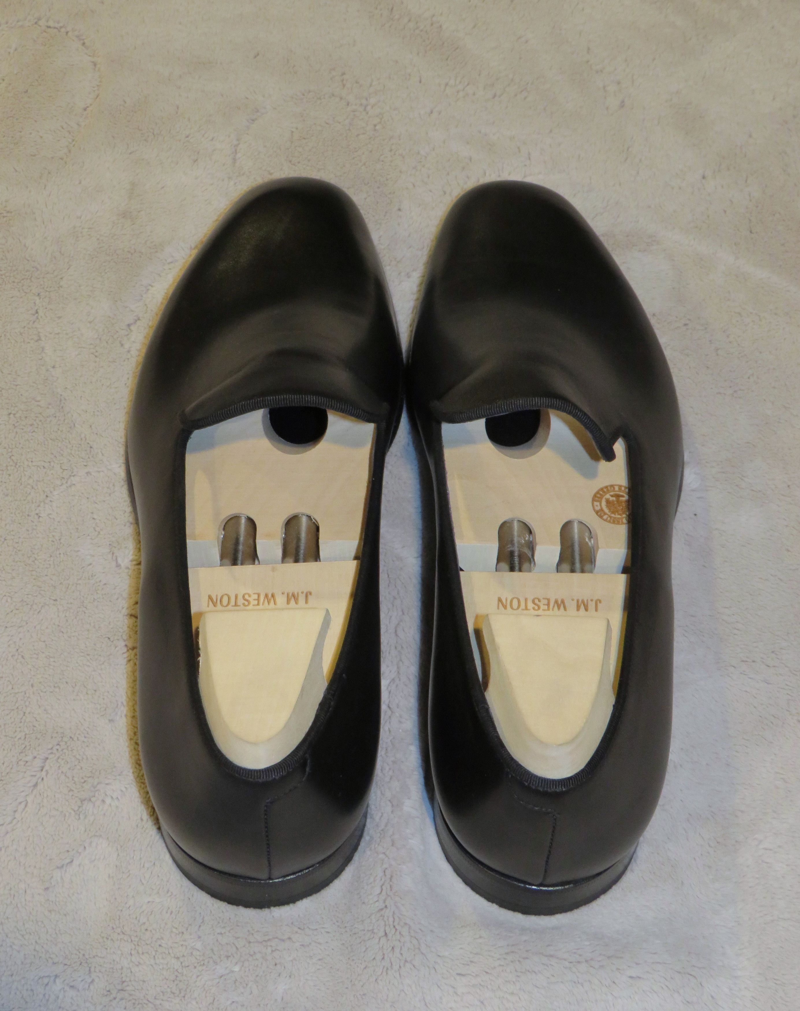 J.M. Weston 911 Black Calf Leather One Piece Formal Loafer 9.5 NWOB Size US 9.5 / EU 42-43 - 6 Thumbnail