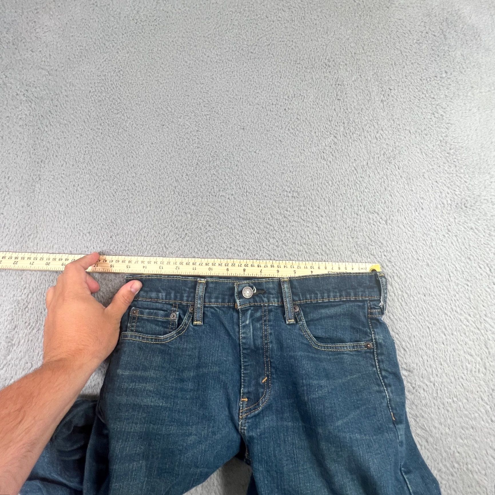 Levi's VINTAGE Levi's 502 Jeans Mens 29x30 Dark Wash Blue Taper Stretch Denim Regular Fit Size US 29 - 4 Thumbnail