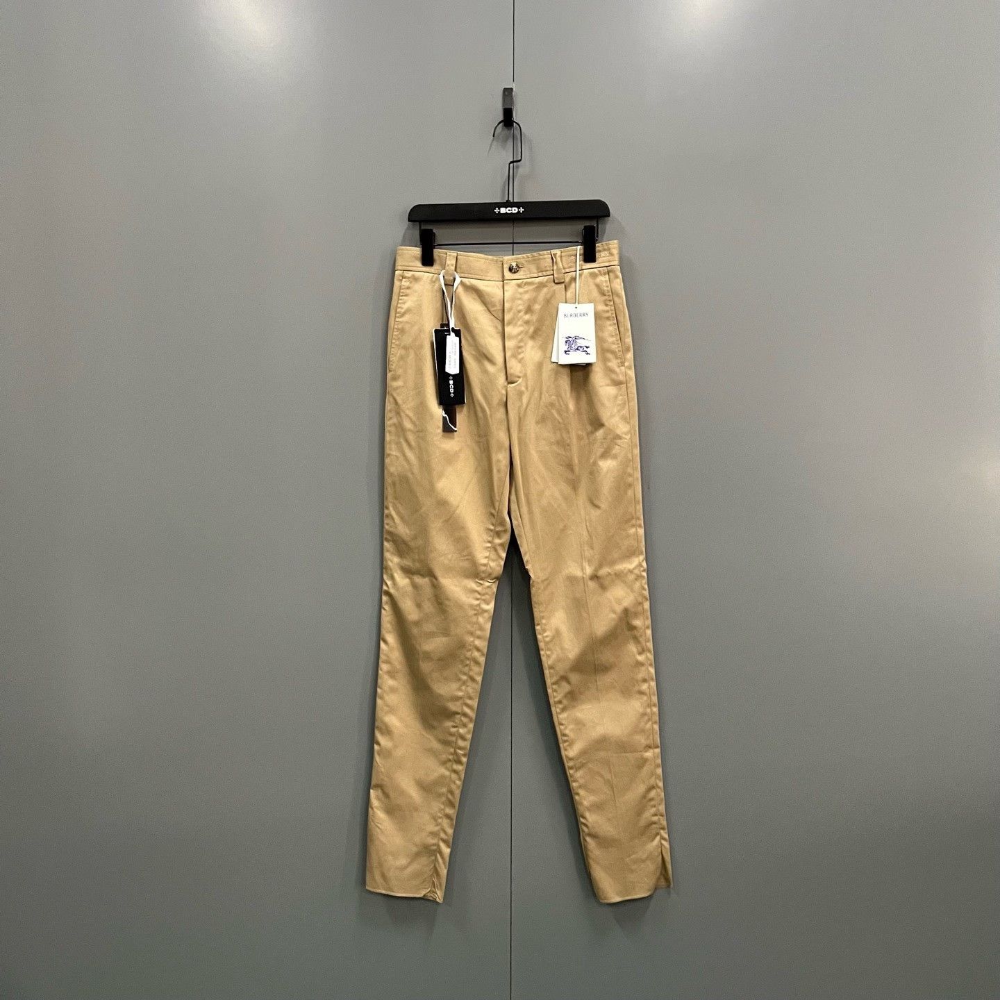 Burberry Burberry Beige Casual Pants 44 Men Size US 44 / EU 60 - 1 Thumbnail