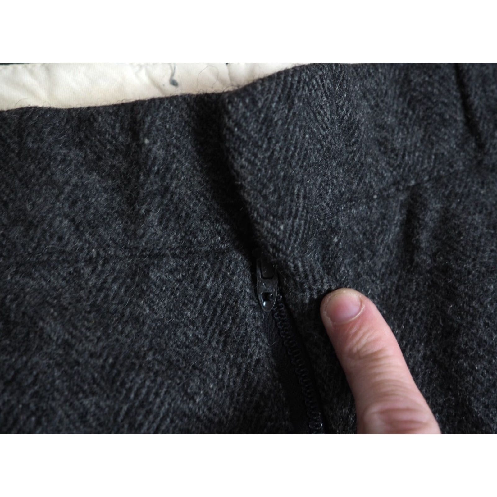 Vintage VINTAGE Woolrich Field Pants Mens 36x29 Wool Gray 60s 70s Outdoor Military/Landgirl Flat Front Straight Leg USA Size US 36 / EU 52 - 6 Thumbnail