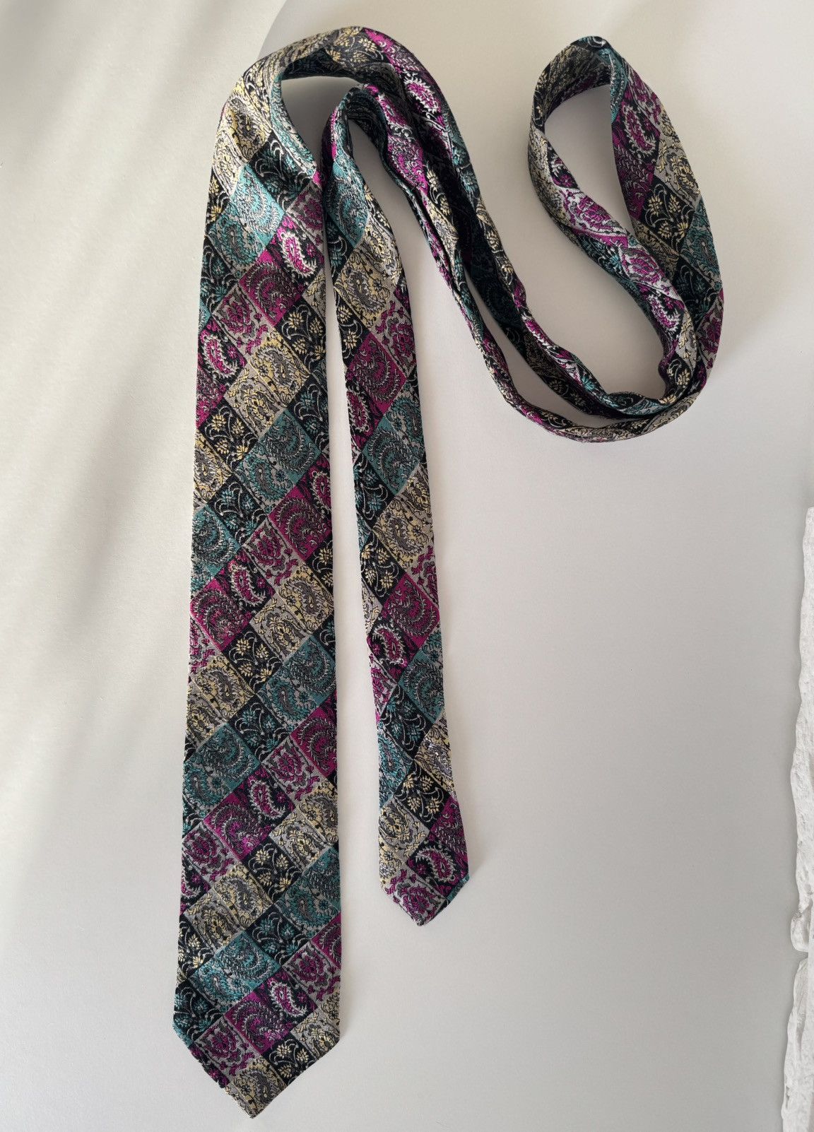 Yves Saint Laurent Yves Saint Laurent Vintage Tie Size ONE SIZE - 1 Thumbnail