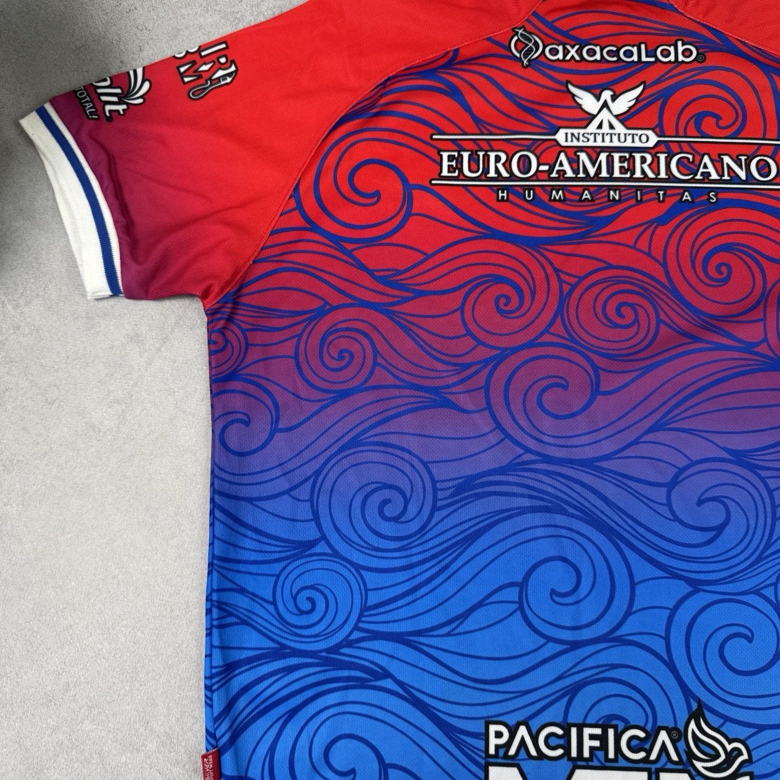 Vintage ALEBRIJES DE OAXACA 2021/2022 THIRD 3rd SHIRT JERSEY MEXICO Size US M / EU 48-50 / 2 - 20 Thumbnail