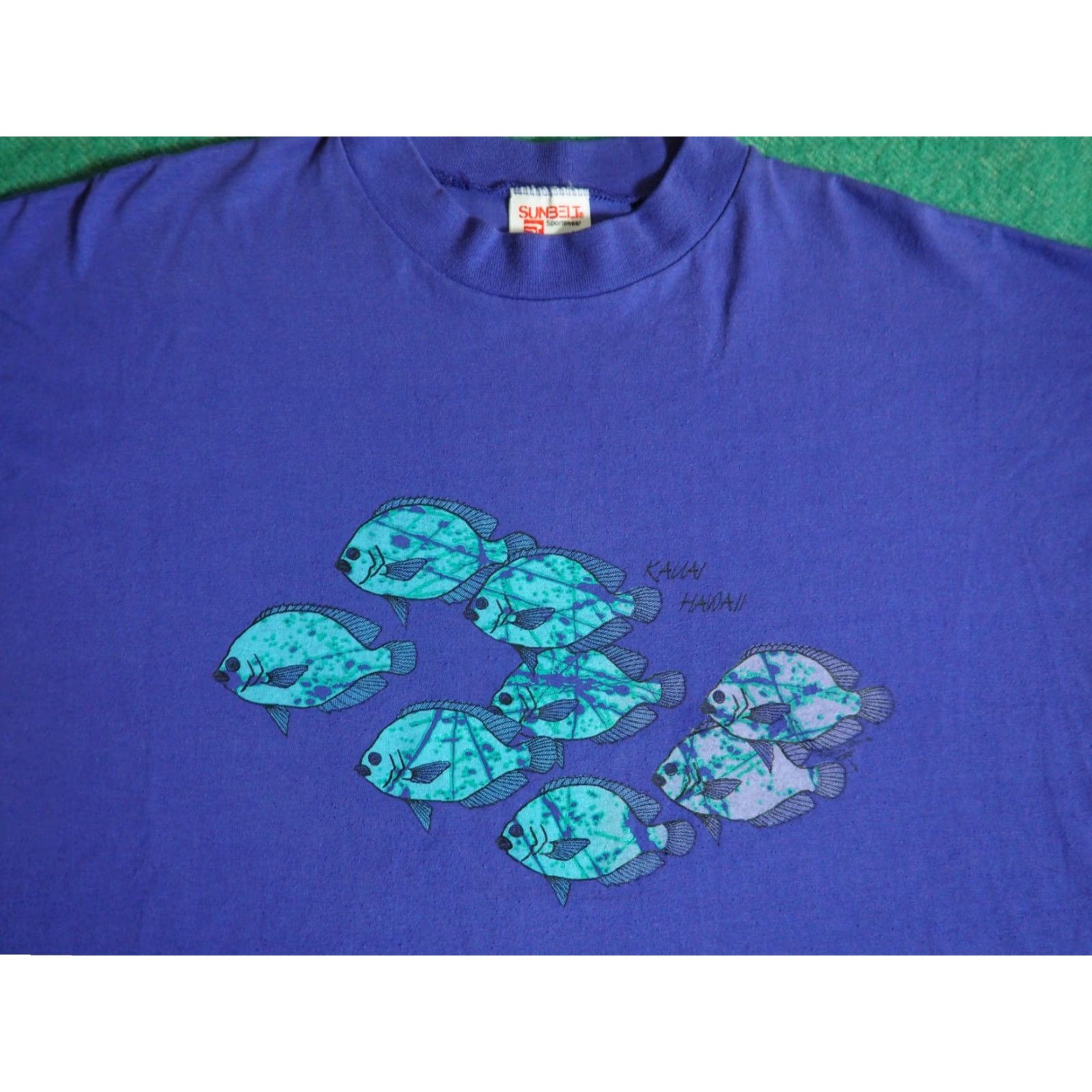 Vintage VTG 80s Sunbelt Kauai Hawaii Fish Nature USA Made Purple Tee T-Shirt Womens XL Size XL / US 12-14 / IT 48-50 - 2 Thumbnail