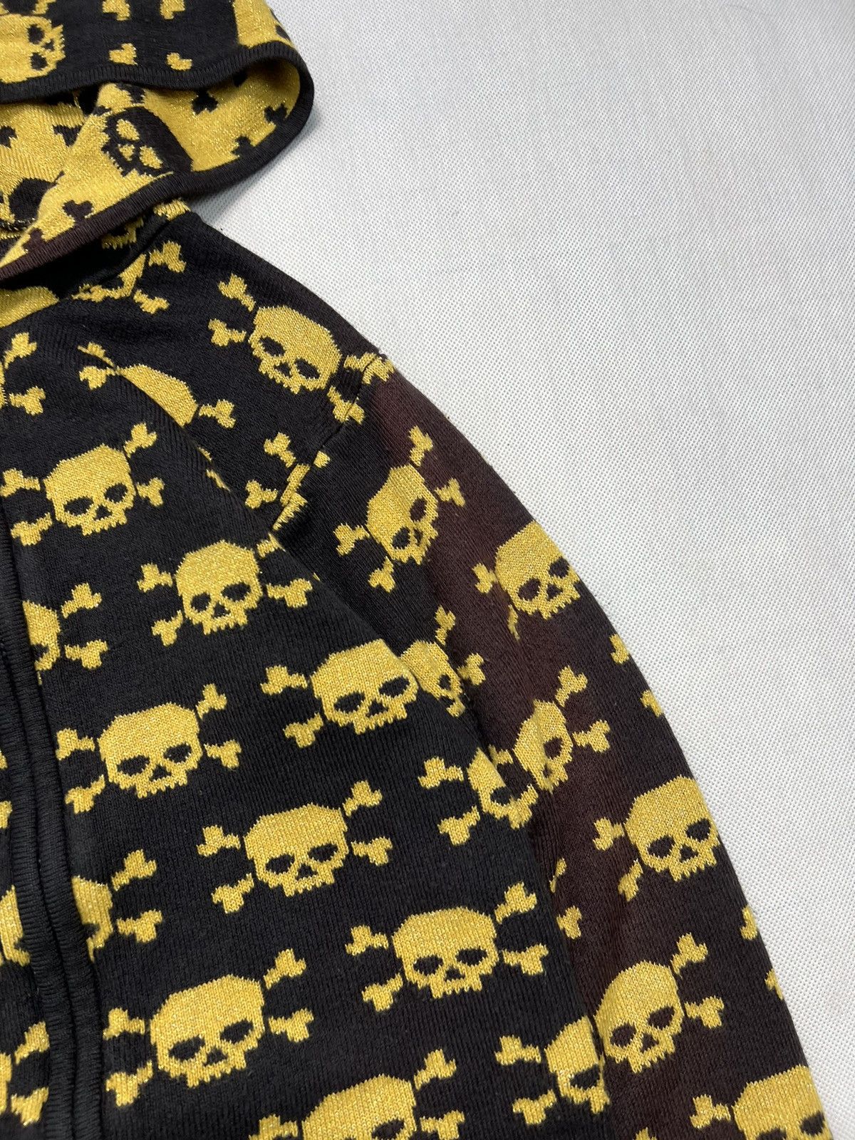 Japanese Brand × Vintage Hoodie Skulls multi logo vintage 90’s zipped avant garde Size S / US 4 / IT 40 - 5 Thumbnail