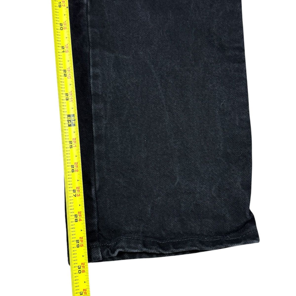 Wrangler Wrangler A102 Straight Leg Black Denim Jeans Men's 33x30 Size US 33 - 6 Thumbnail