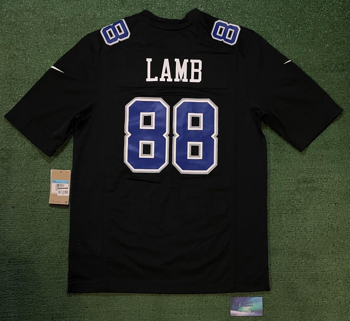 NFL Dallas Cowboys Nike CeeDee Lamb #88 football jersey Size US M / EU 48-50 / 2 - 2 Thumbnail