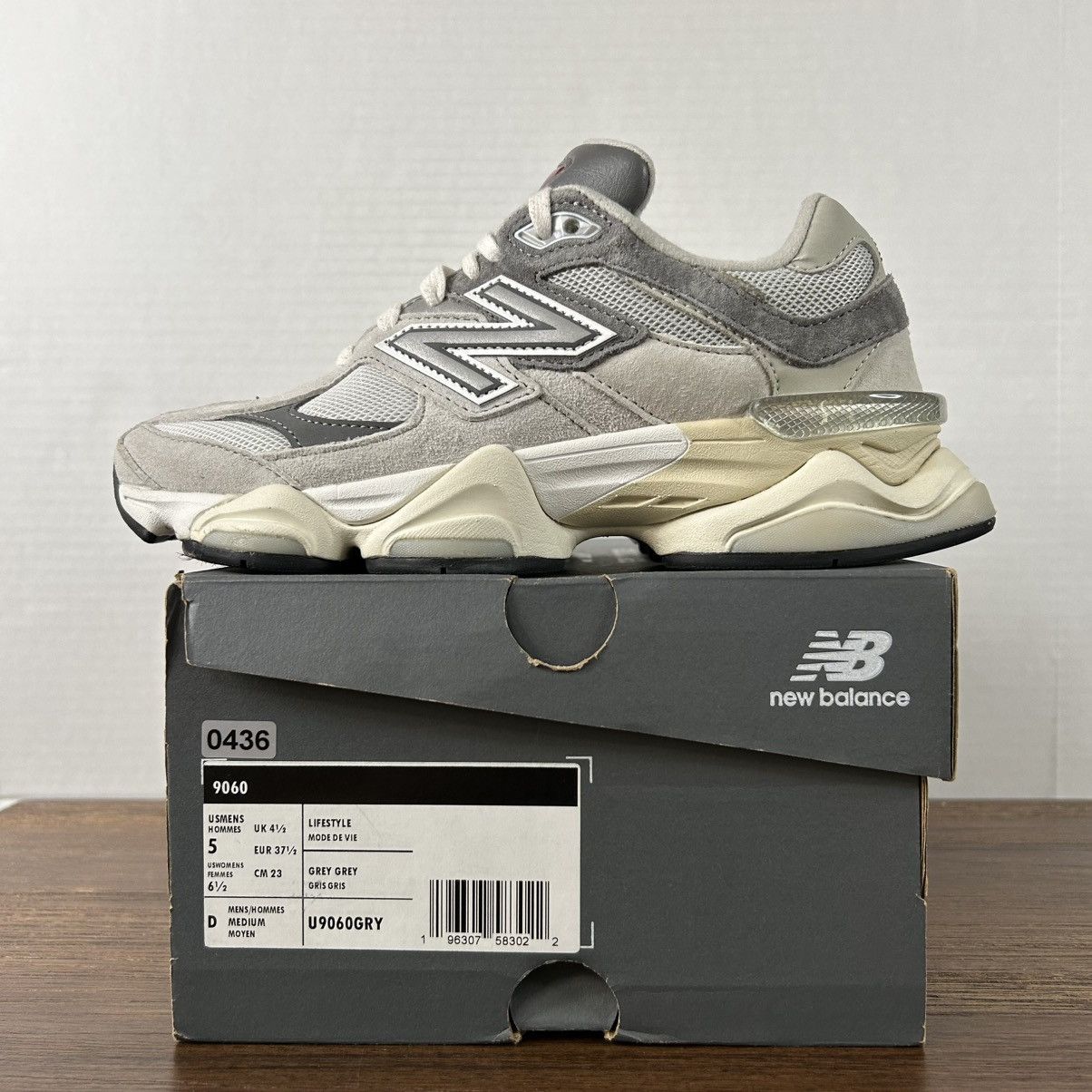 New Balance New Balance 9060 Rain Cloud Grey Women’s 6.5 Size US 6.5 / IT 36.5 - 2 Thumbnail
