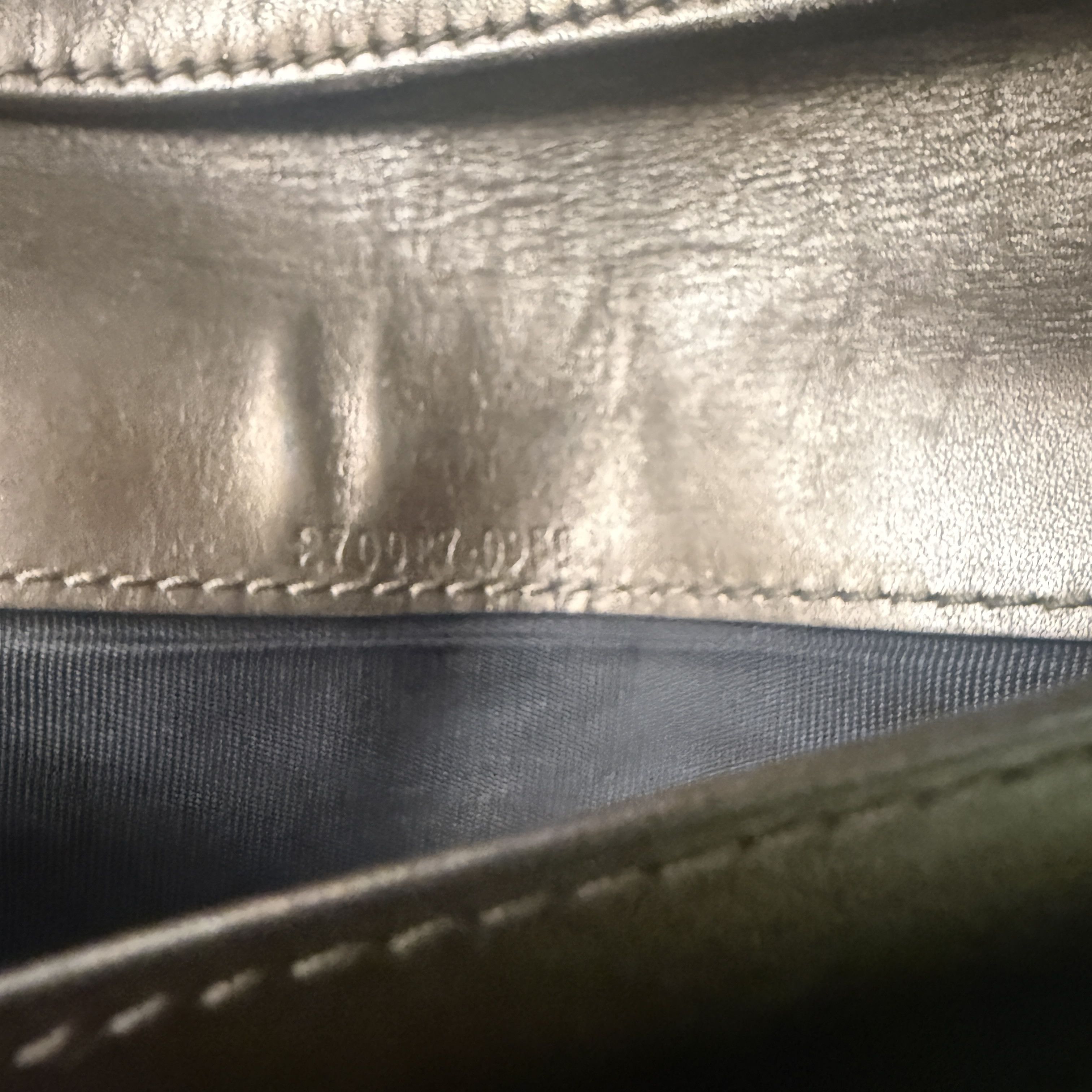Gucci Gucci Embossed Brown Leather Wallet Size ONE SIZE - 8 Thumbnail