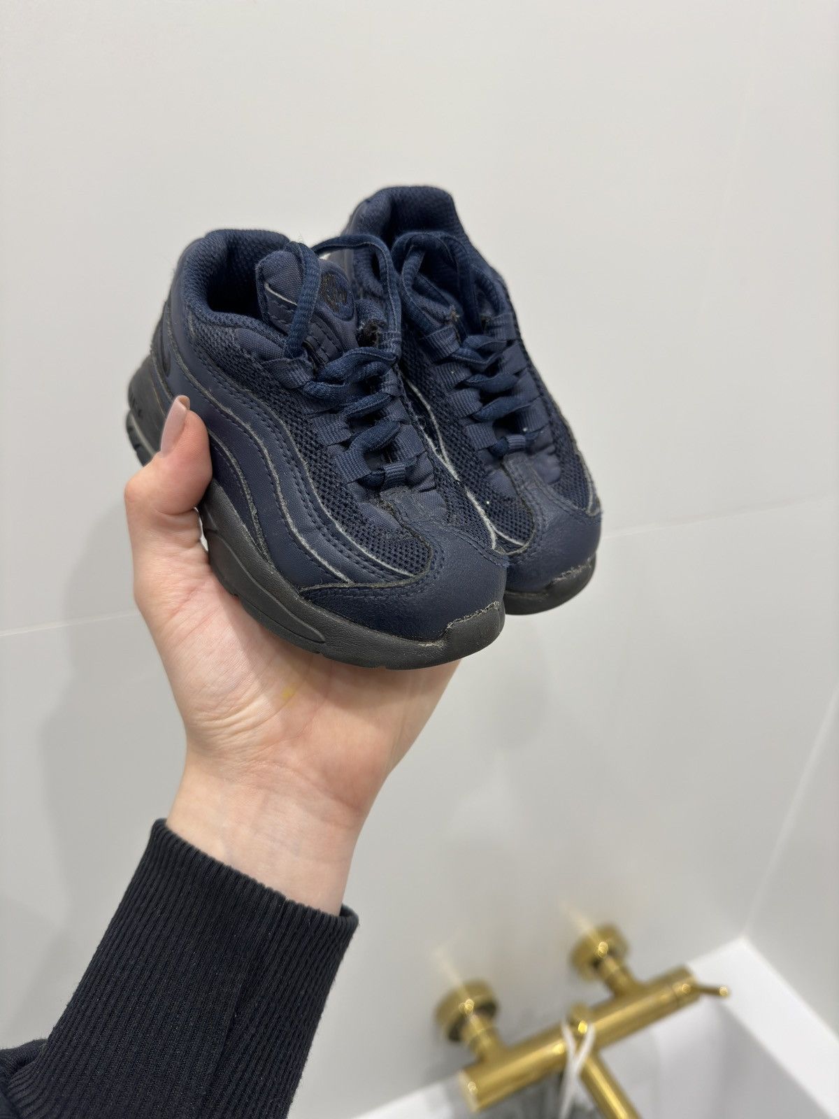 Nike × Vintage Nike Air Sneakers x kids size Size ONE SIZE - 4 Thumbnail