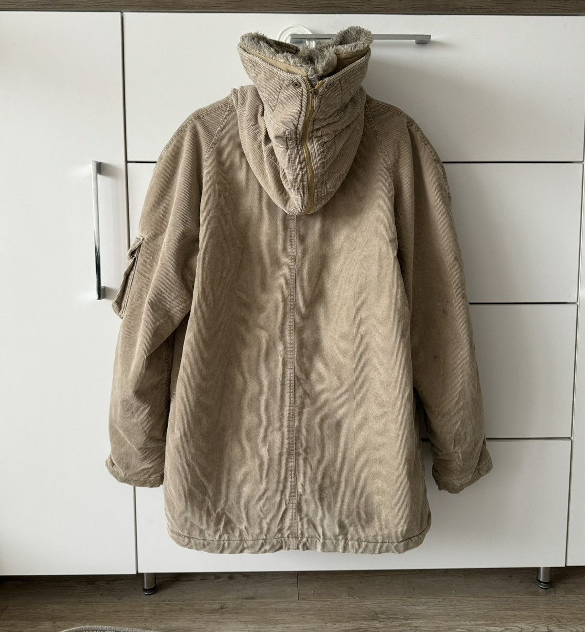 Guess Guess Jeans Vintage Corduroy Short Parka Jacket Size US L / EU 52-54 / 3 - 3 Thumbnail