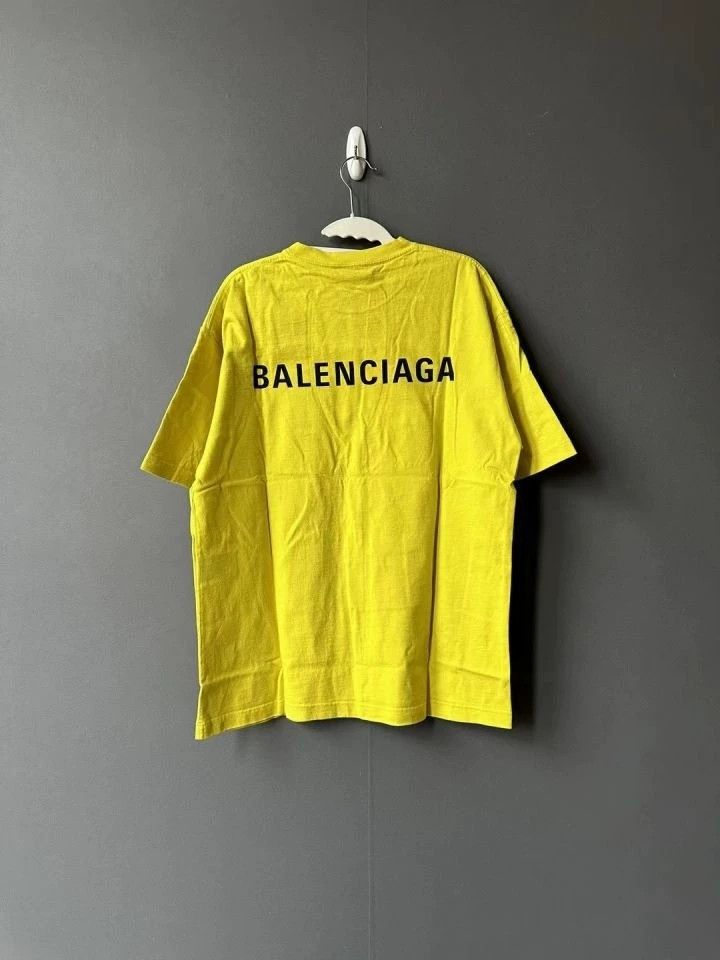 Balenciaga Balenciaga Yellow front and back letter short sleeve 2501-N Size US XS / EU 42 / 0 - 2 Thumbnail