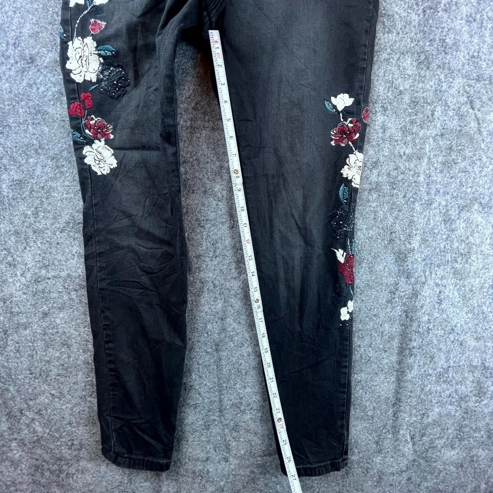 Jennifer Lopez Jennifer Lopez Super Skinny Jeans Womens 12 Black Floral Y2K Size 34" / US 12 / IT 48 - 8 Thumbnail