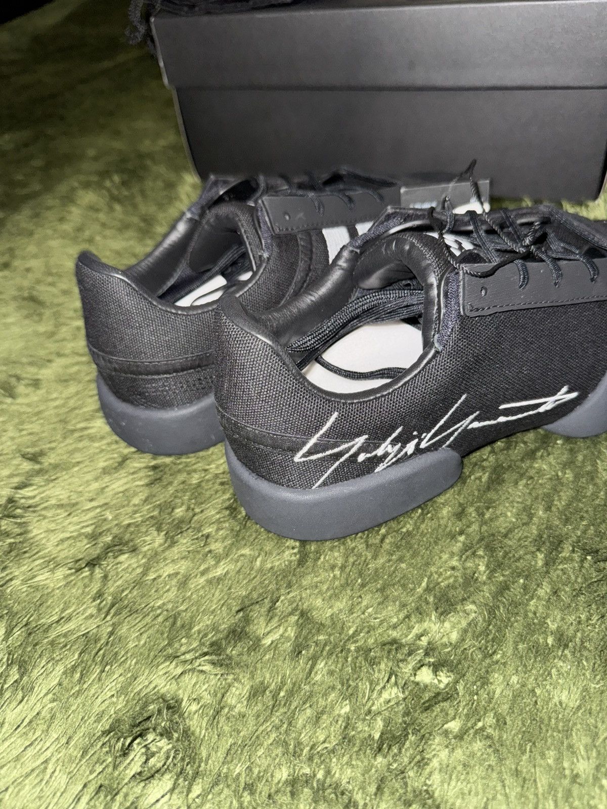 Y-3 [US 6] Y-3 Yohji Yamamoto YUNU Embroidered Logo Split-Toe Size US 6 / IT 36 - 6 Thumbnail