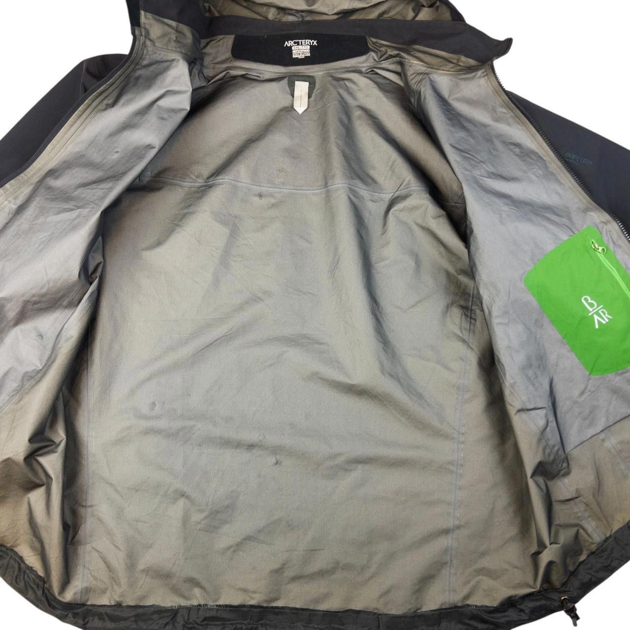 Arc'teryx Vintage Arcteryx Goretex Beta Zip Up Jacket Size XXL Size US XXL / EU 58 / 5 - 5 Thumbnail