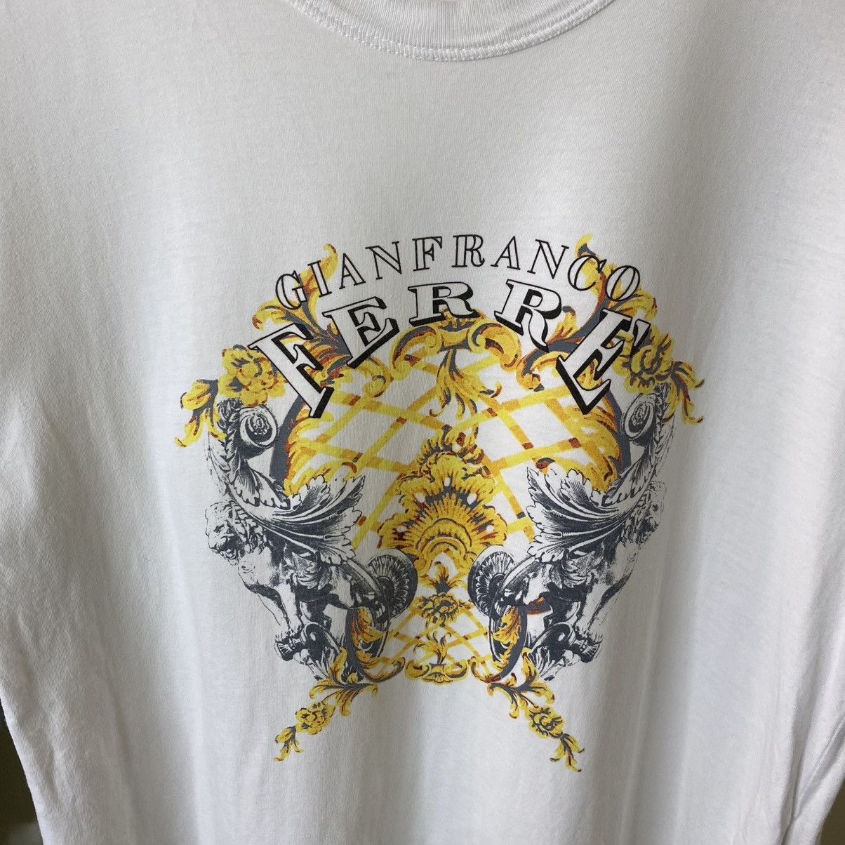 Gianfranco Ferre 1990s Gianfranco Ferre Affliction Design T Shirt Size US L / EU 52-54 / 3 - 2 Thumbnail