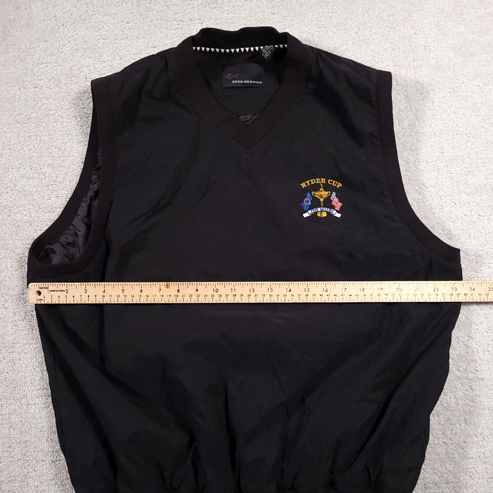 Vintage VINTAGE Greg Norman Ryder Cup The Belfry Golf Vest Mens Large Black Pullover Size US L / EU 52-54 / 3 - 5 Thumbnail