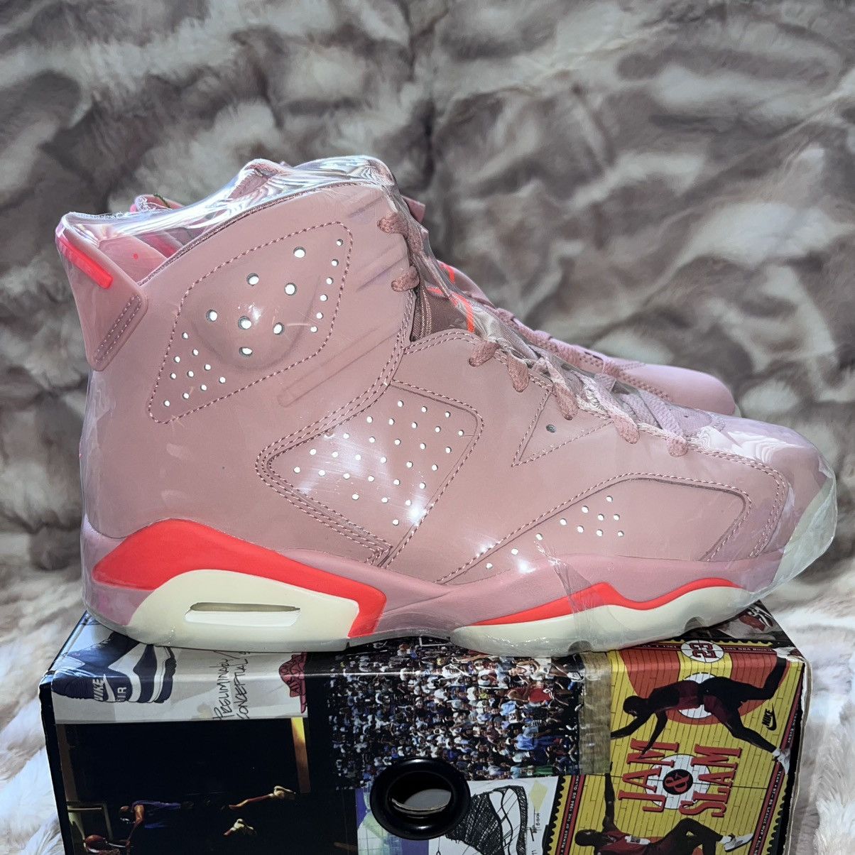Jordan Brand JORDAN 6 RETRO ALEALI MAY (WOMEN’S) Size US 10.5 / IT 40.5 - 3 Thumbnail