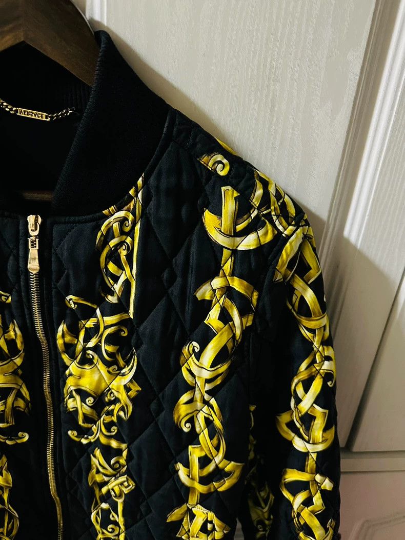 Other Versace Baroque black gold silk jacket cotton jacket Size US S / EU 44-46 / 1 - 5 Thumbnail