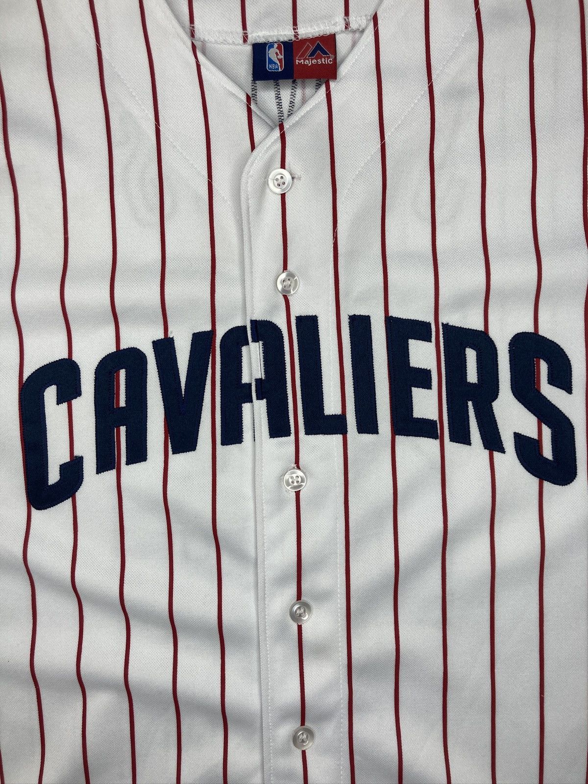 Majestic × NBA Cleveland Cavaliers LeBron James Baseball Jersey Size Large Size US L / EU 52-54 / 3 - 4 Thumbnail