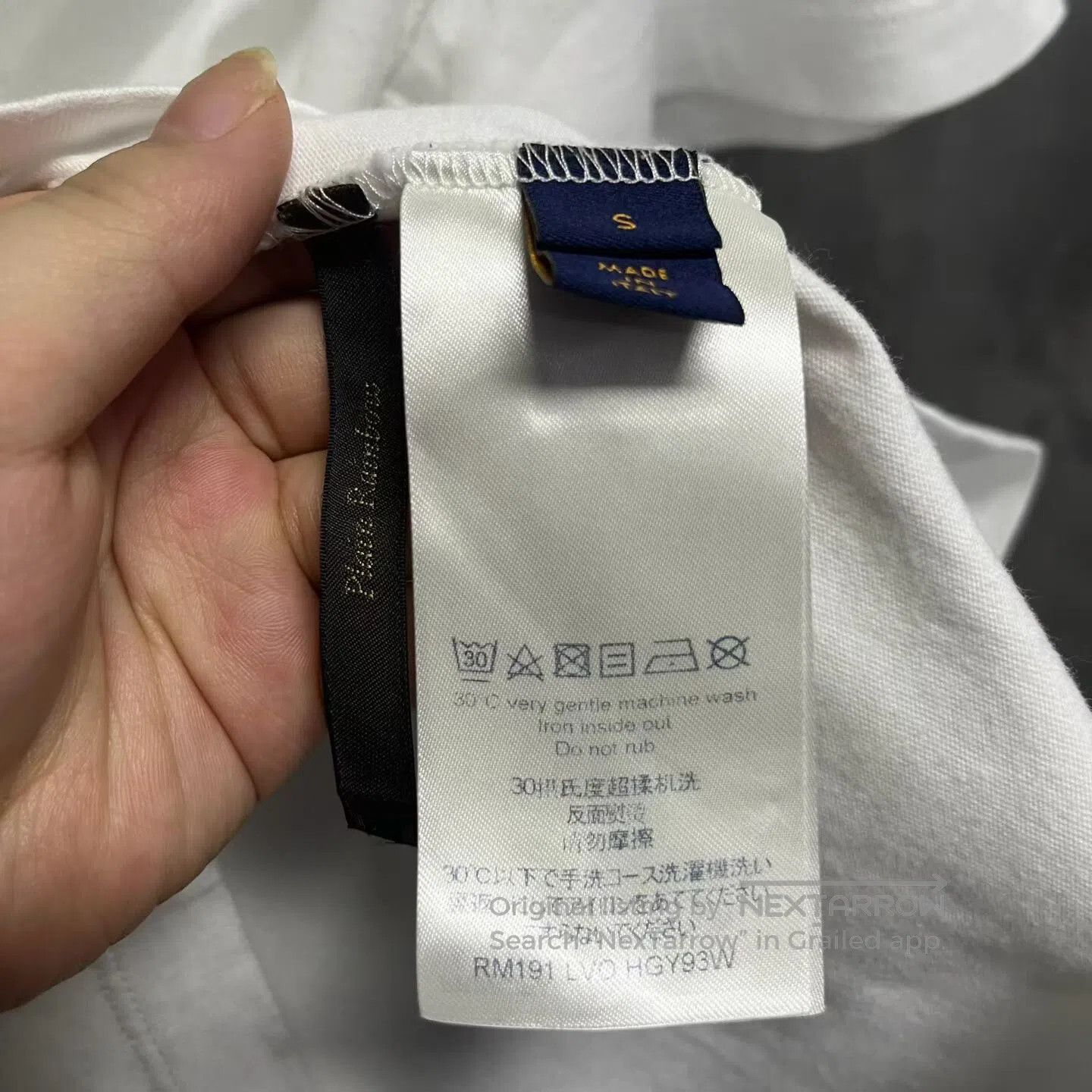 Louis Vuitton Louis Vuitton White patterned printed round-neck short-sle Size US S / EU 44-46 / 1 - 3 Thumbnail
