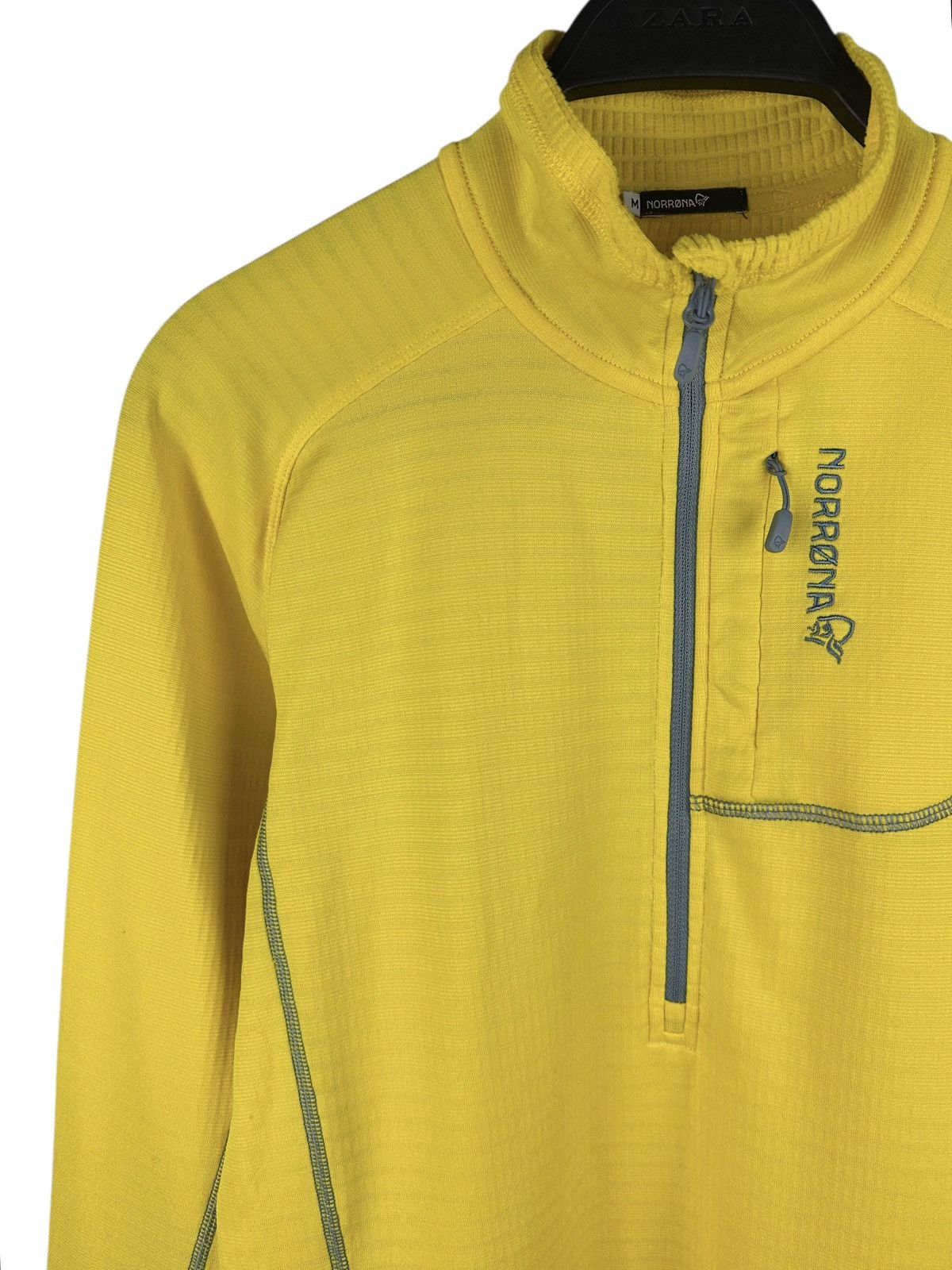 Norrona Norrona Bitihorn Powerdry Long Slevee Shirt Women’s Hiking Size M / US 6-8 / IT 42-44 - 2 Thumbnail